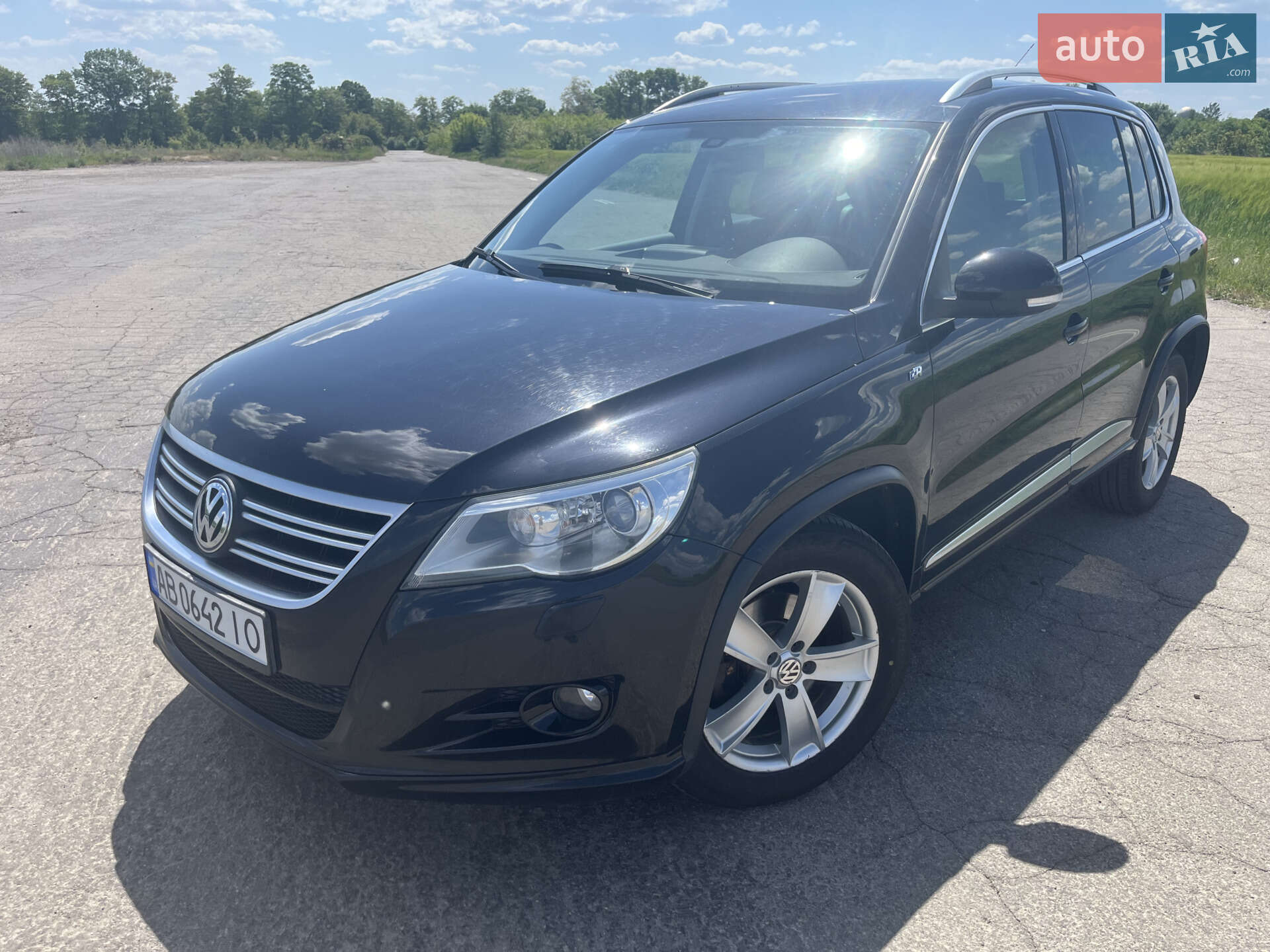 Volkswagen Tiguan 2010 VIN WVGZZZ5NZAW067197 фото оголошення 12 з 40