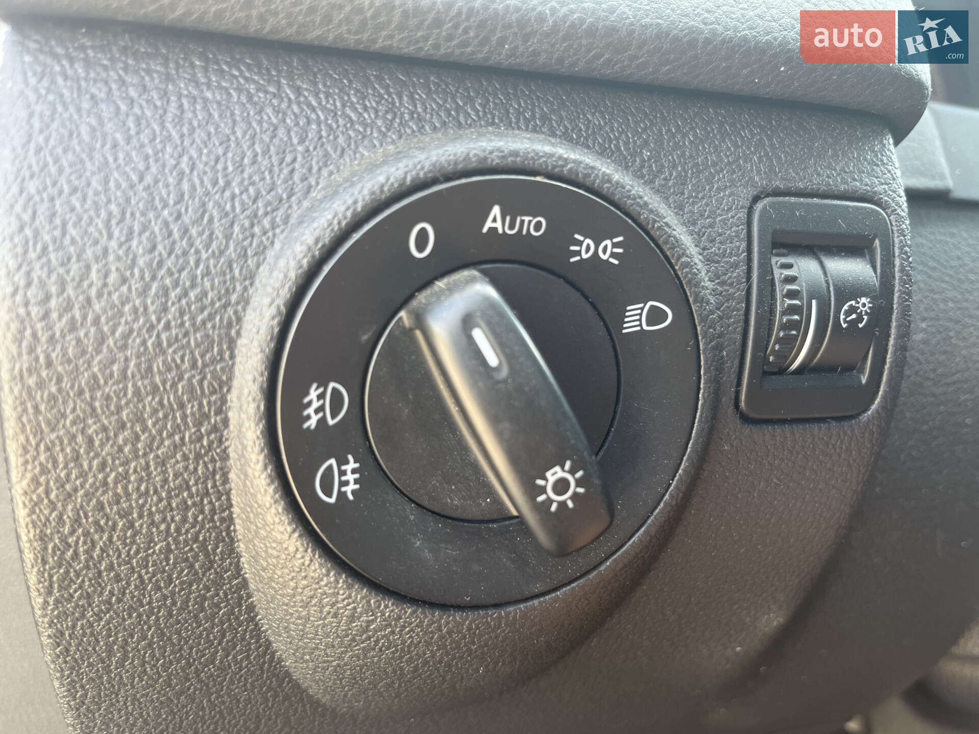 Volkswagen Tiguan 2010 VIN WVGZZZ5NZAW067197 фото оголошення 30 з 40