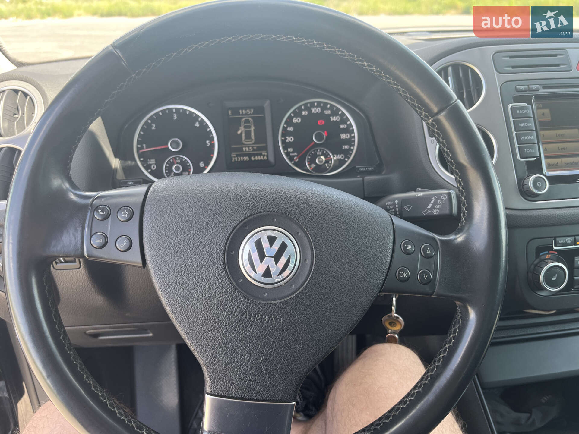 Volkswagen Tiguan 2010 VIN WVGZZZ5NZAW067197 фото оголошення 36 з 40