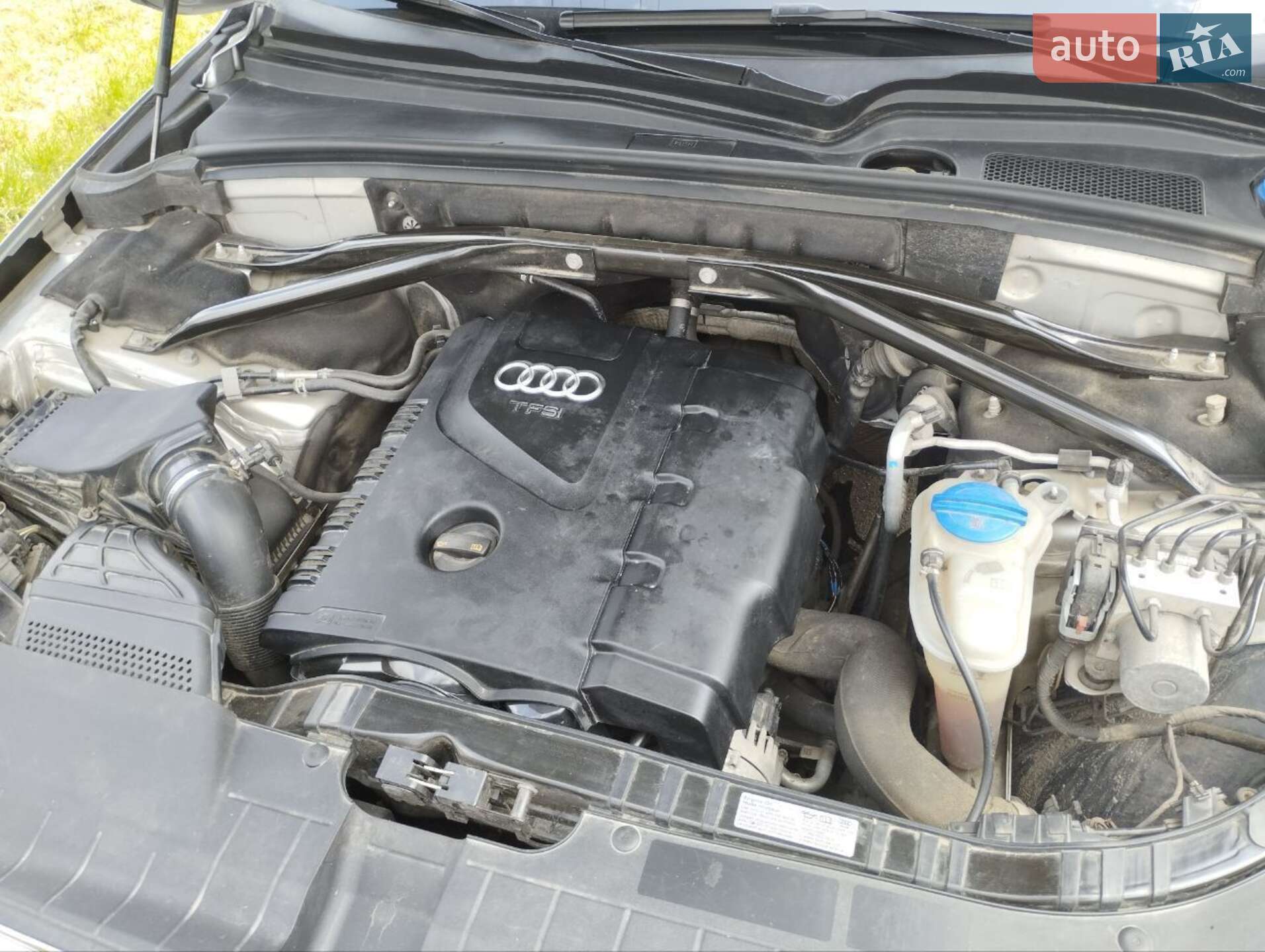 Audi Q5 2012 VIN WA1CFAFP8DA025860 фото оголошення 8 з 9
