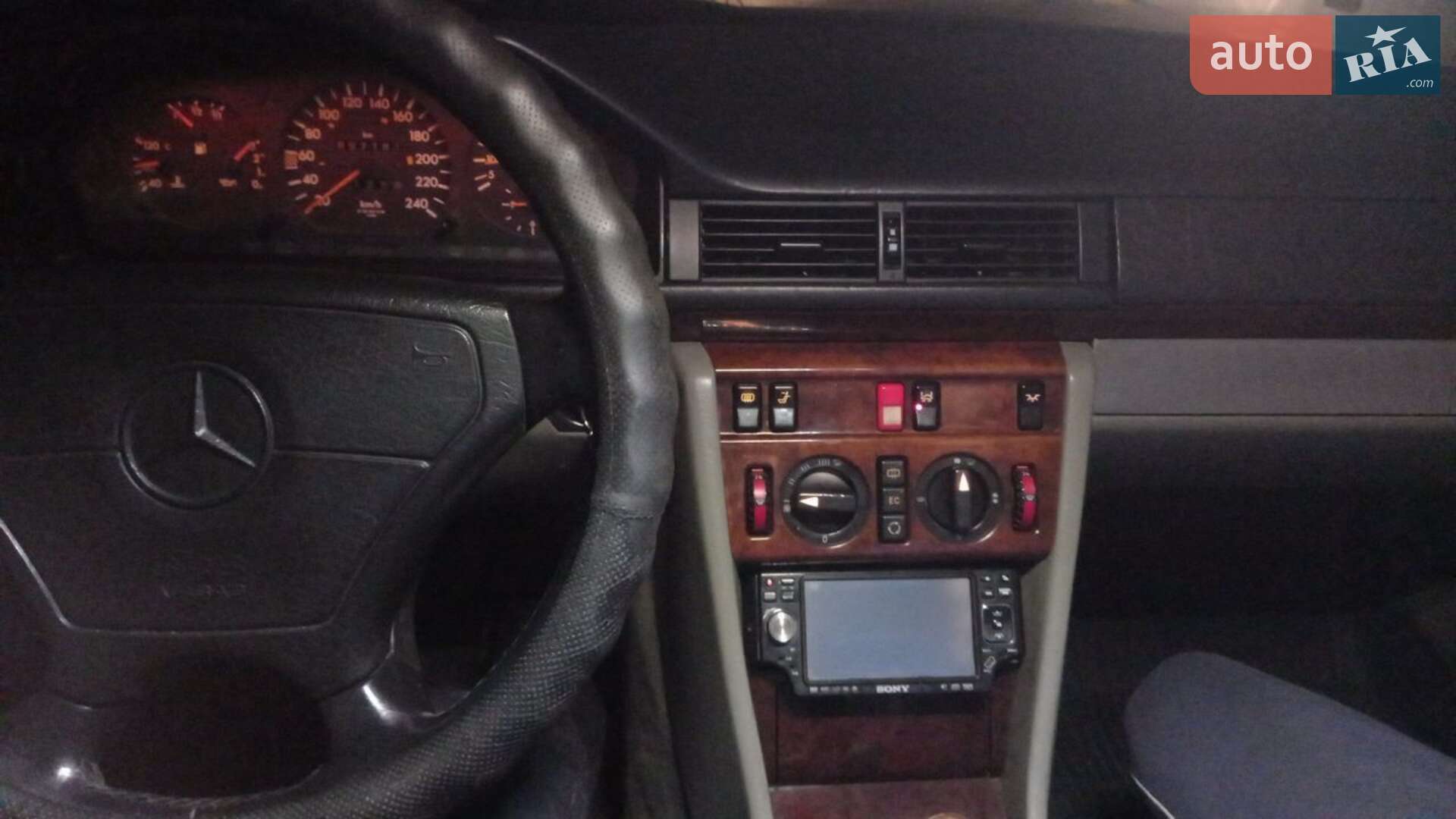 Mercedes-Benz E-Class 1994 VIN WDB1240221J058931 фото оголошення 6 з 7
