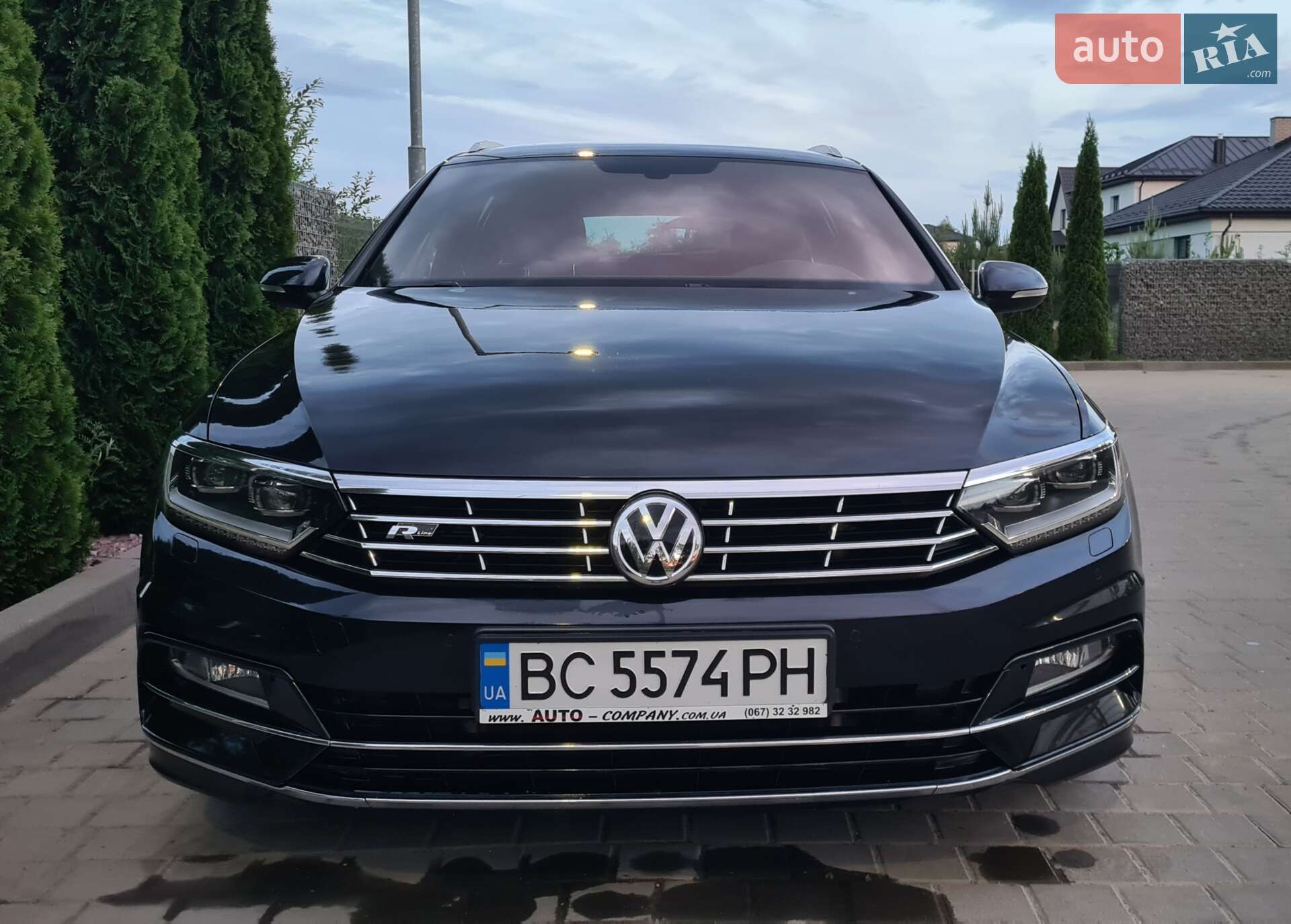 Volkswagen Passat 2018 VIN WVWZZZ3CZJE217086 фото оголошення 2 з 49