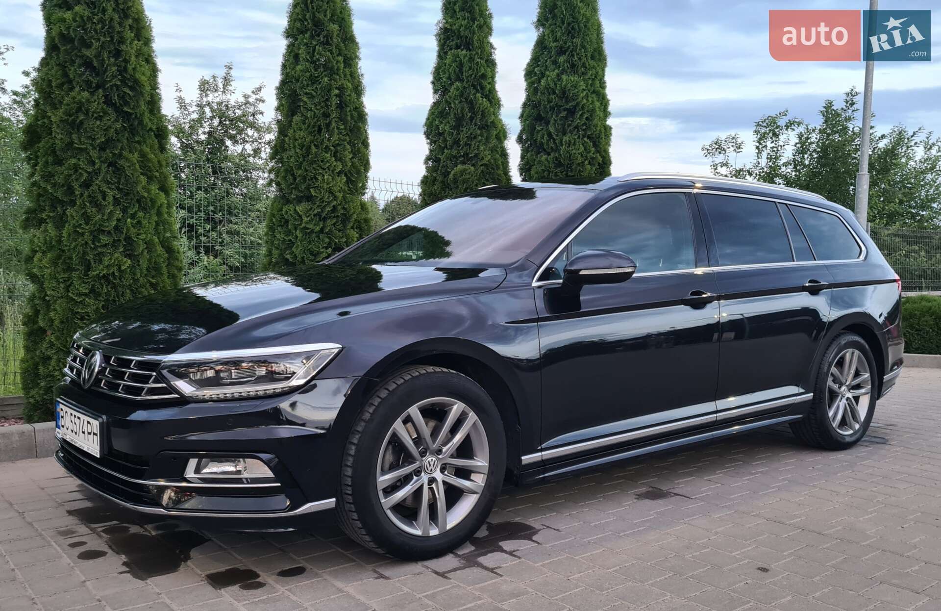 Volkswagen Passat 2018 VIN WVWZZZ3CZJE217086 фото оголошення 4 з 49