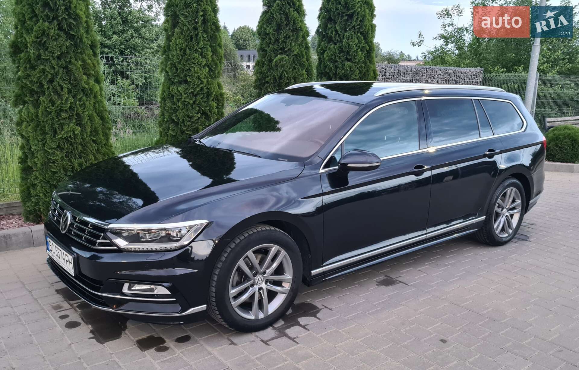 Volkswagen Passat 2018 VIN WVWZZZ3CZJE217086 фото оголошення 3 з 49