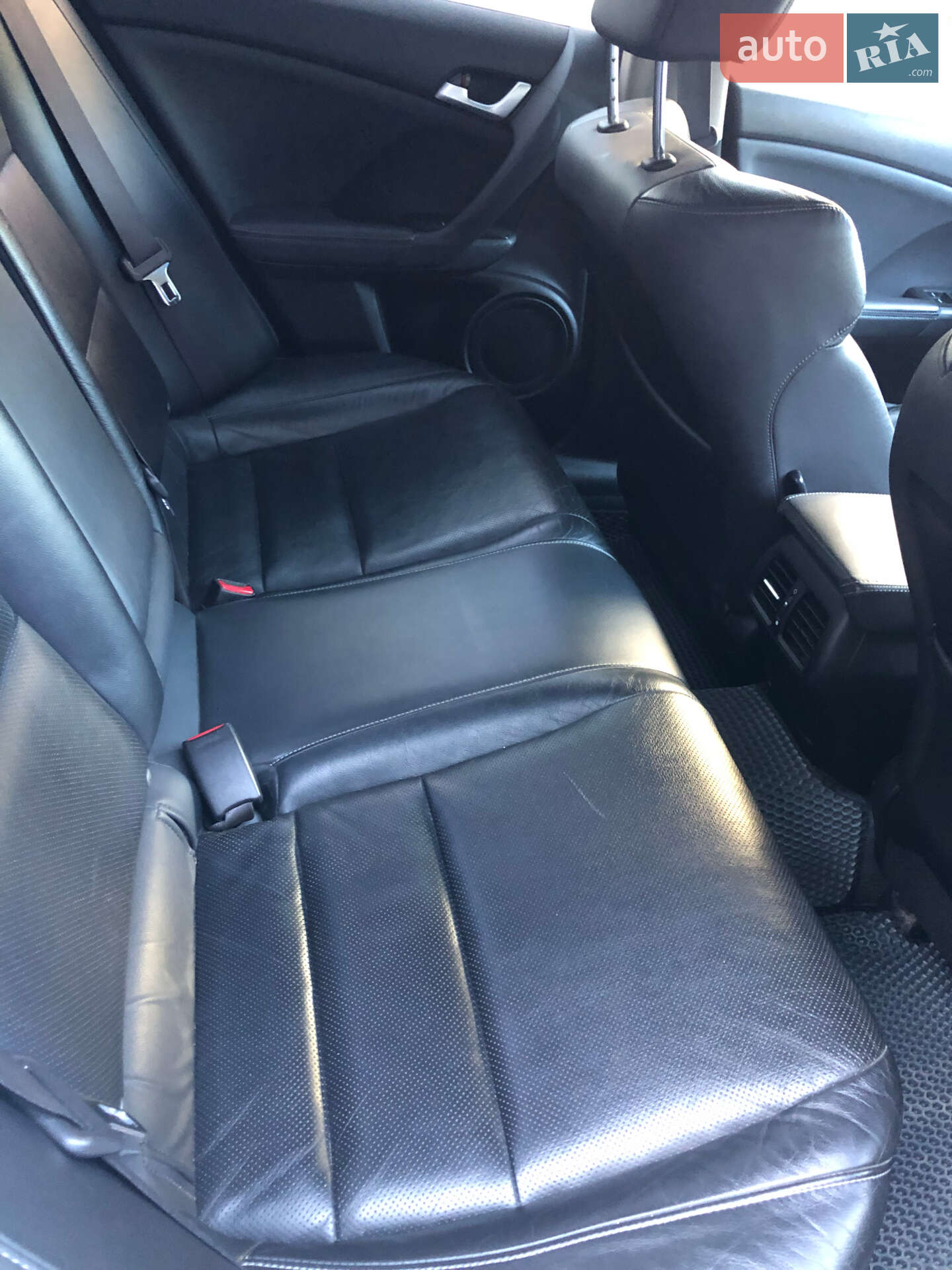 Acura TSX 2011 VIN JH4CU2F46CC013294 фото оголошення 28 з 40