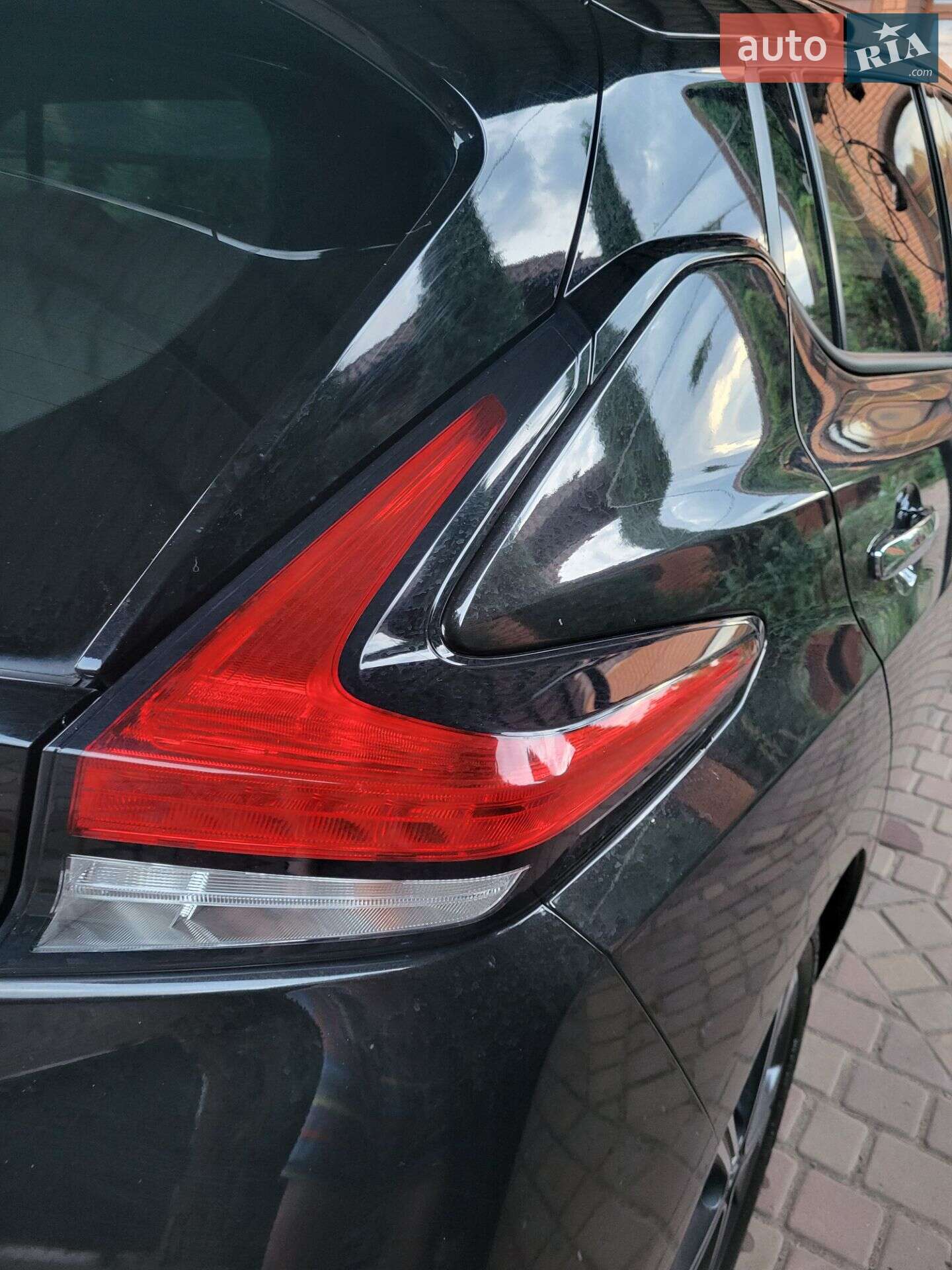 Nissan Leaf 2018 VIN SJNFAAZE1U0027471 фото оголошення 3 з 33