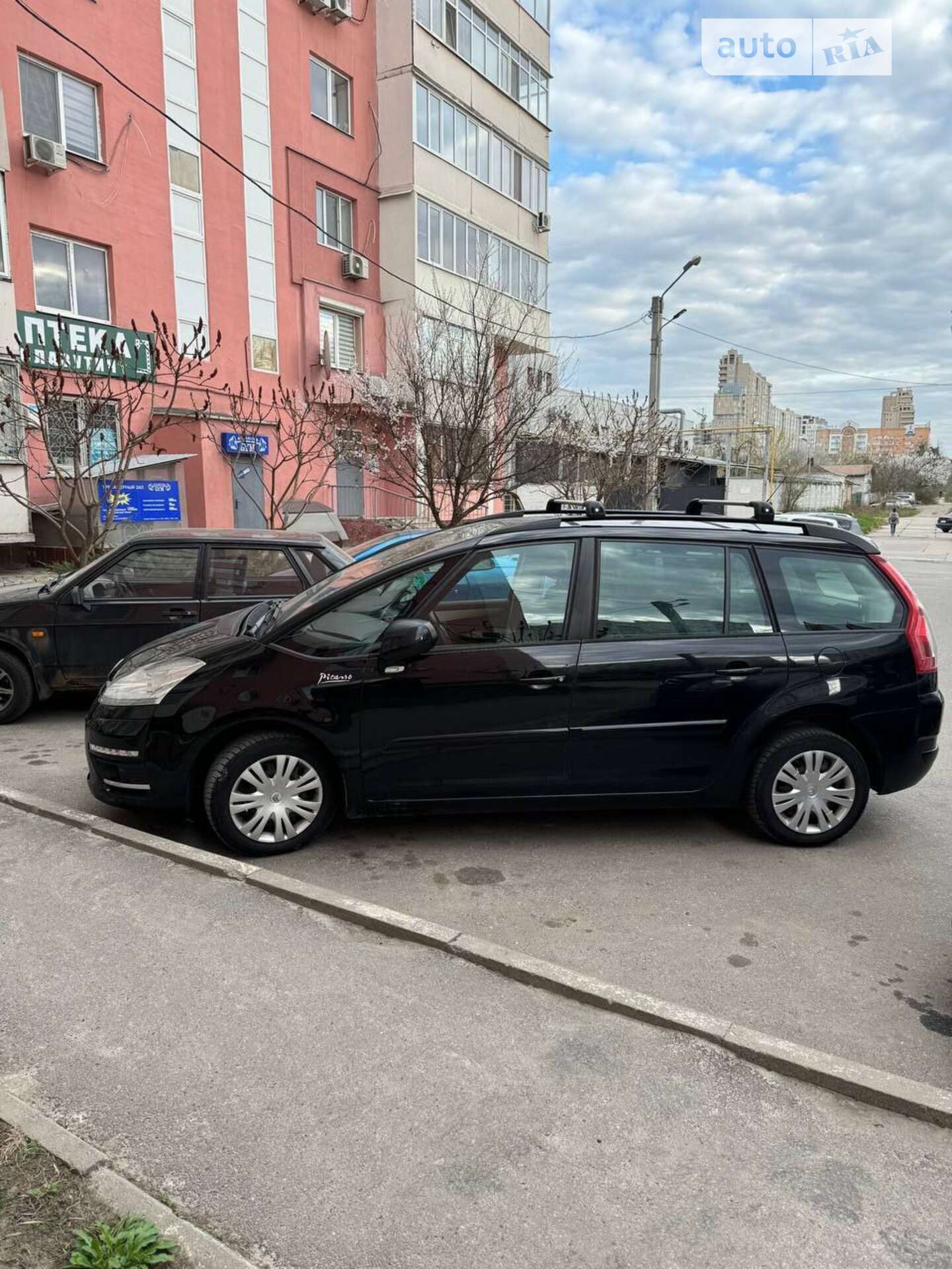 Citroen C4 Picasso 2012 VIN VF7UA5FS0CJ647359 фото оголошення 4 з 7