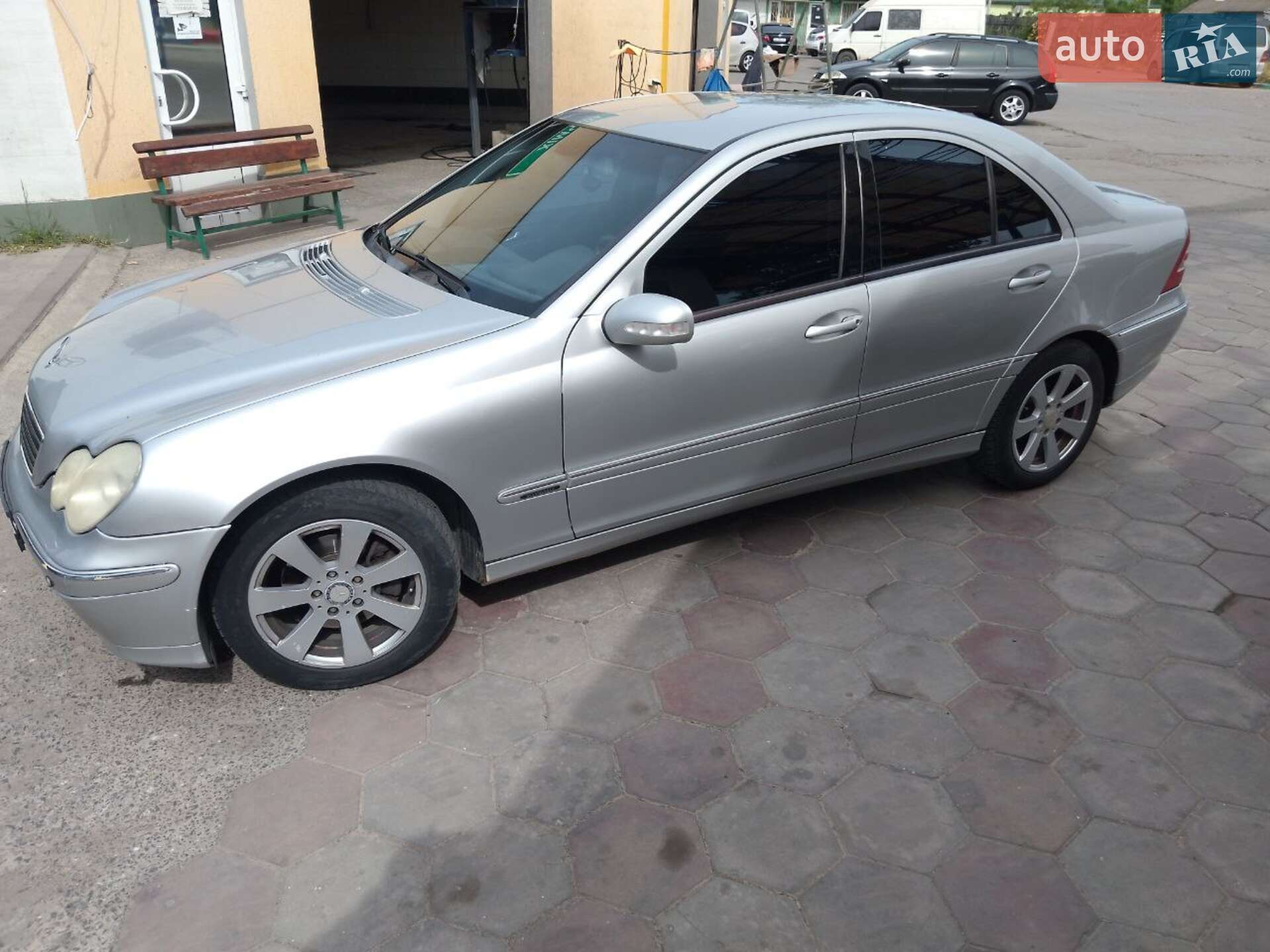 Mercedes-Benz C-Class 2003 VIN Y6D2030463A525331 фото оголошення 2 з 8