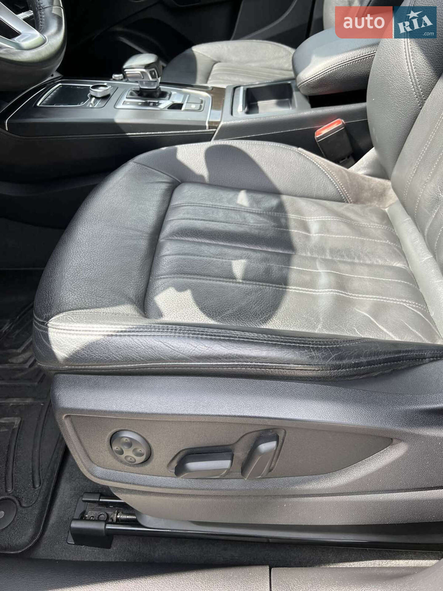 Audi Q5 2017 VIN WA1ANAFY6J2078470 фото оголошення 57 з 68