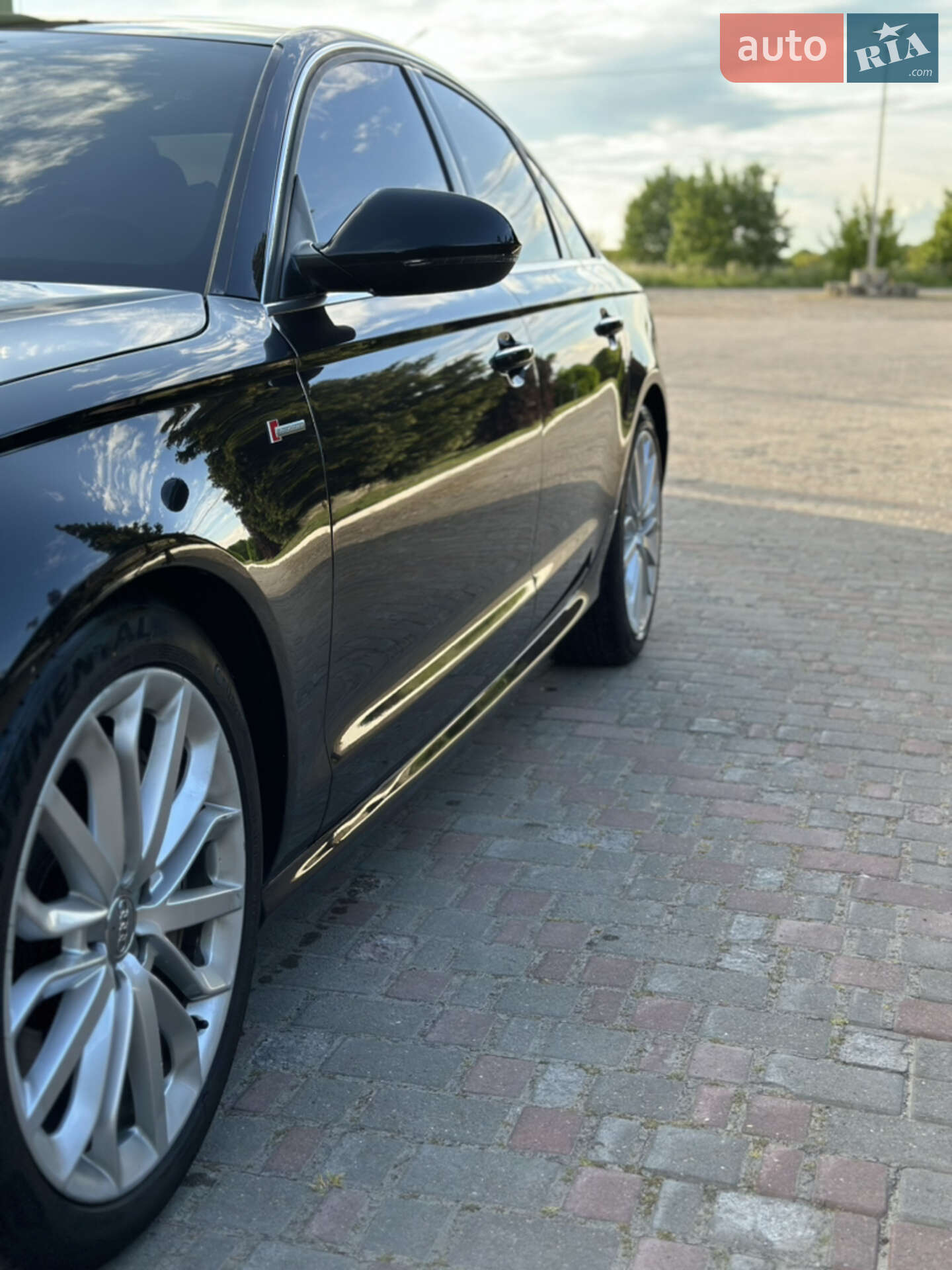 Audi A6 2012 VIN WAUHGAFC9CN112581 фото оголошення 2 з 12