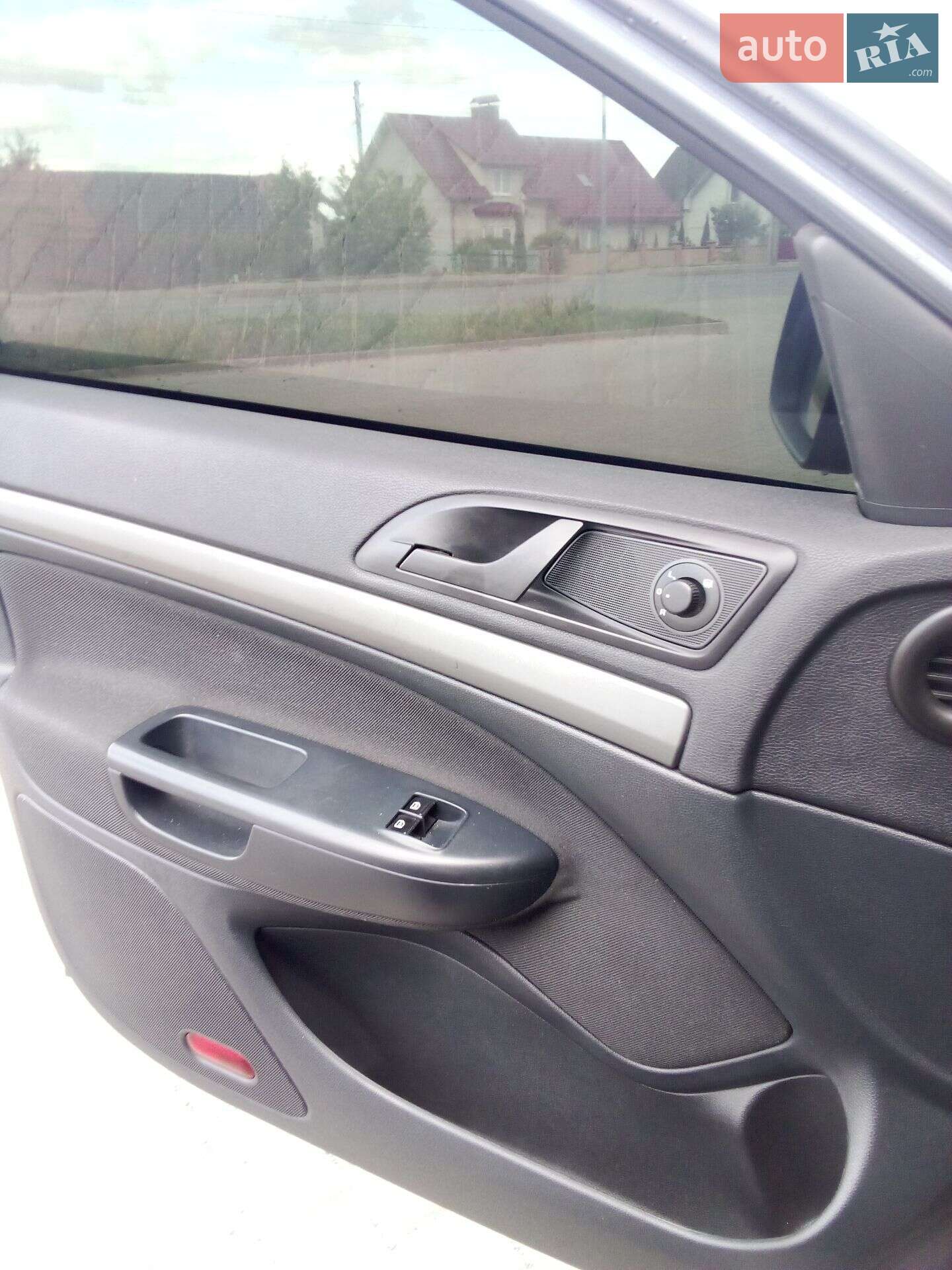 Skoda Octavia 2012 VIN TMBJT21Z5D8009255 фото оголошення 8 з 16
