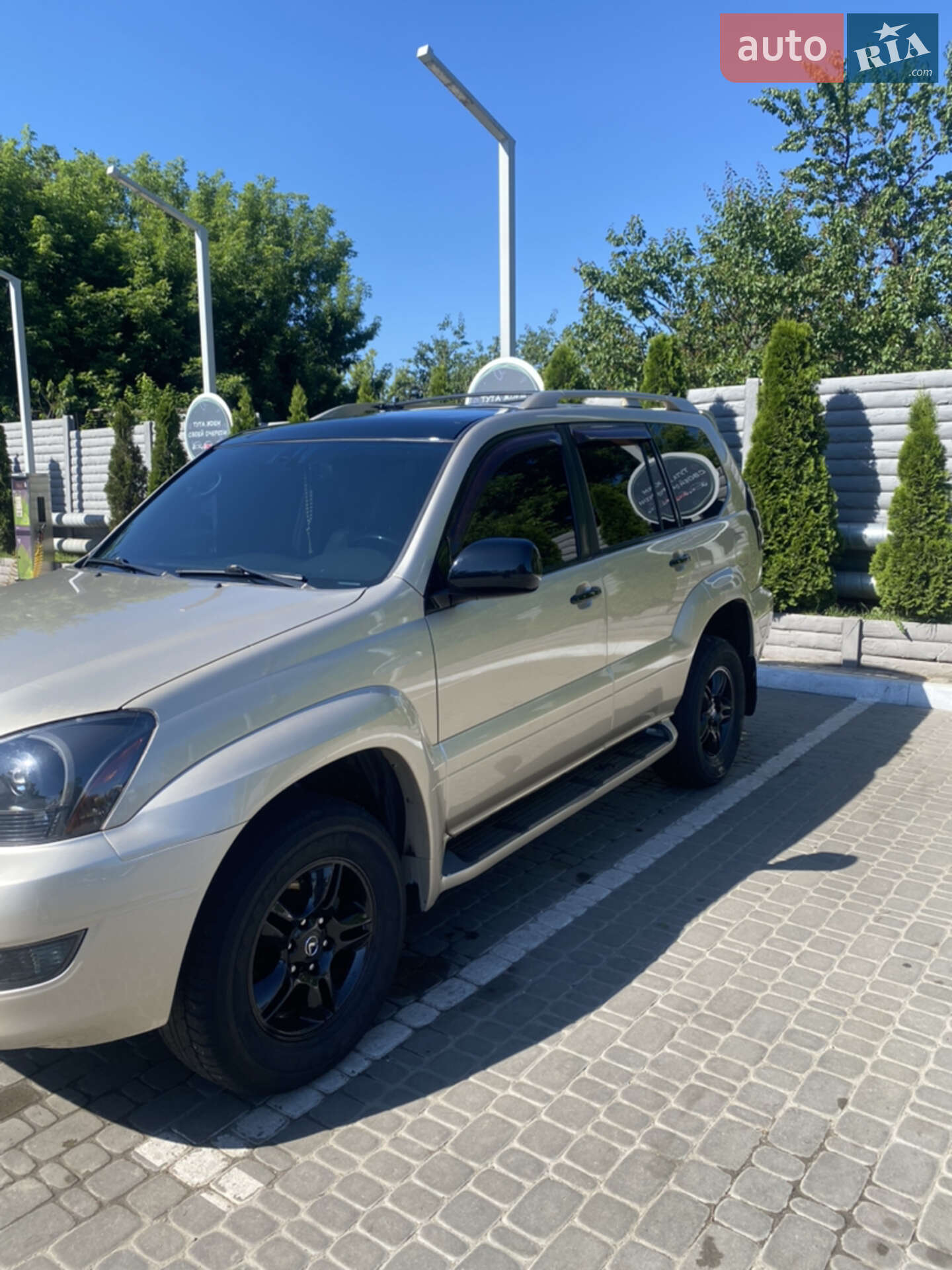 Lexus GX 2005 VIN JTJBT20X960098024 фото оголошення 2 з 17