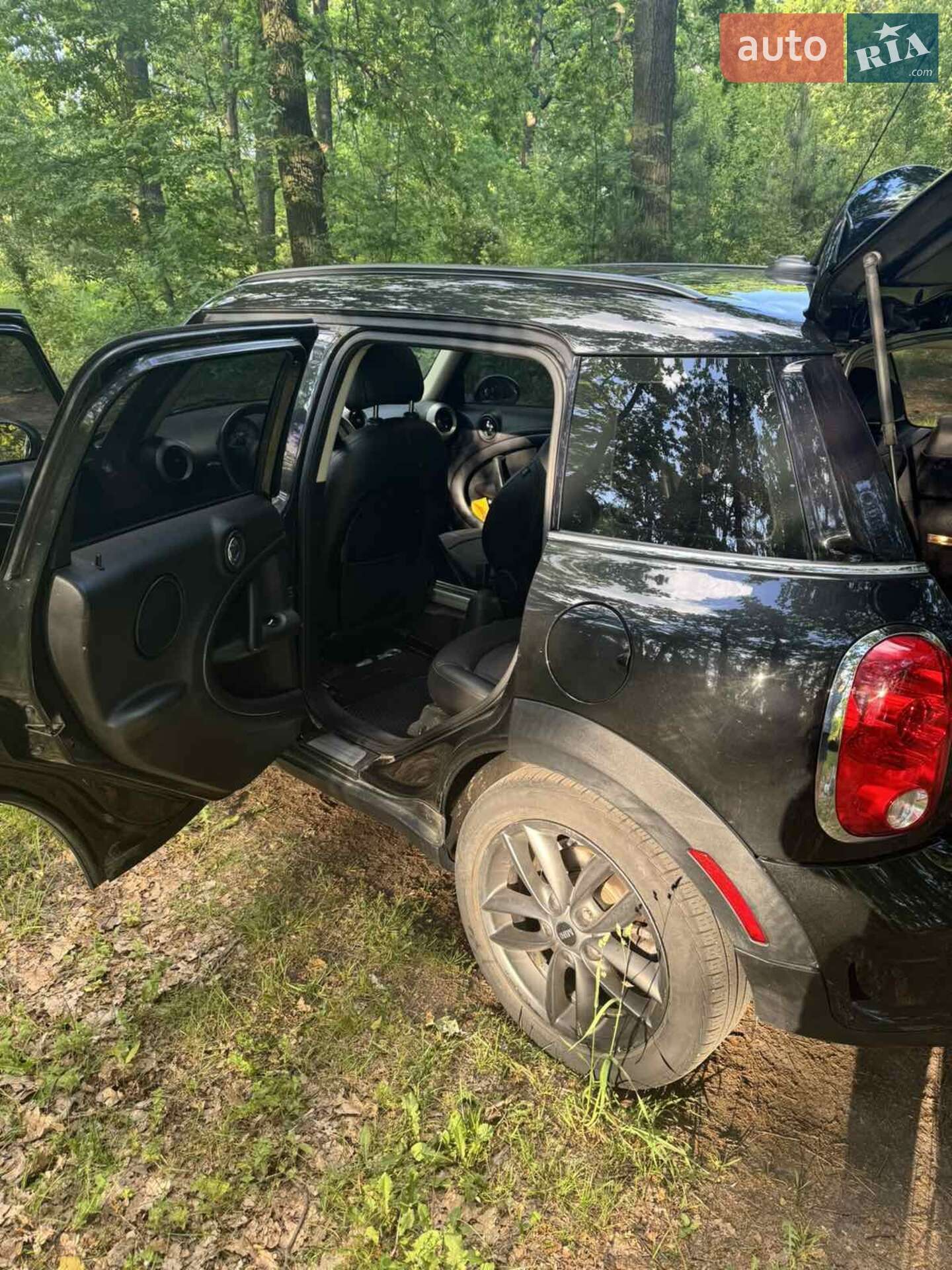 Mini Countryman 2012 VIN WMWZC3C59CWL87427 фото оголошення 2 з 12