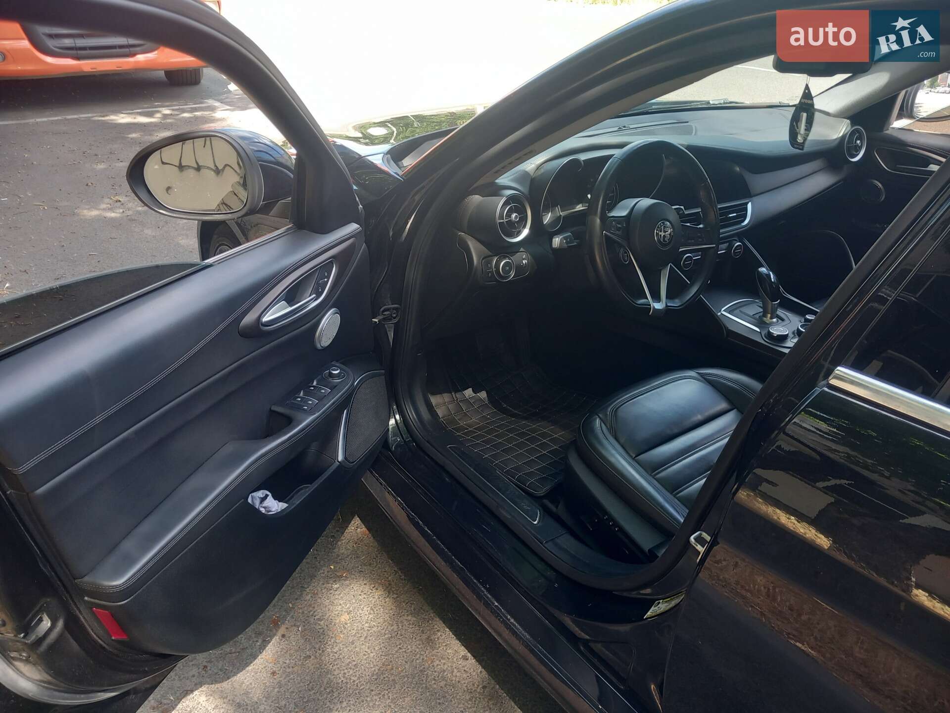 Alfa Romeo Giulia 2017 VIN ZARFAECN5H7551089 фото оголошення 30 з 34
