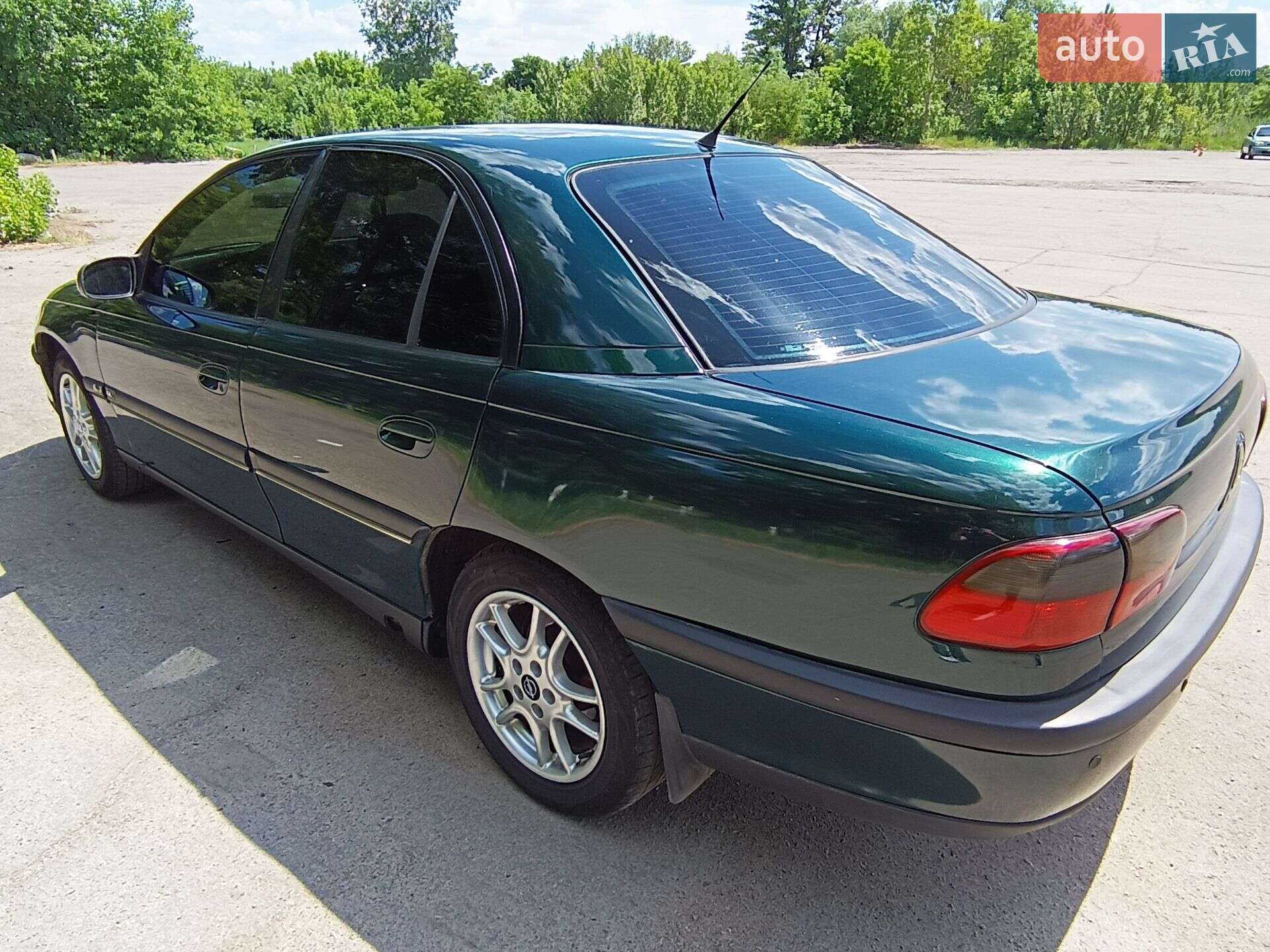 Opel Omega 1998 VIN WL0VBM69W10055080 фото оголошення 5 з 11