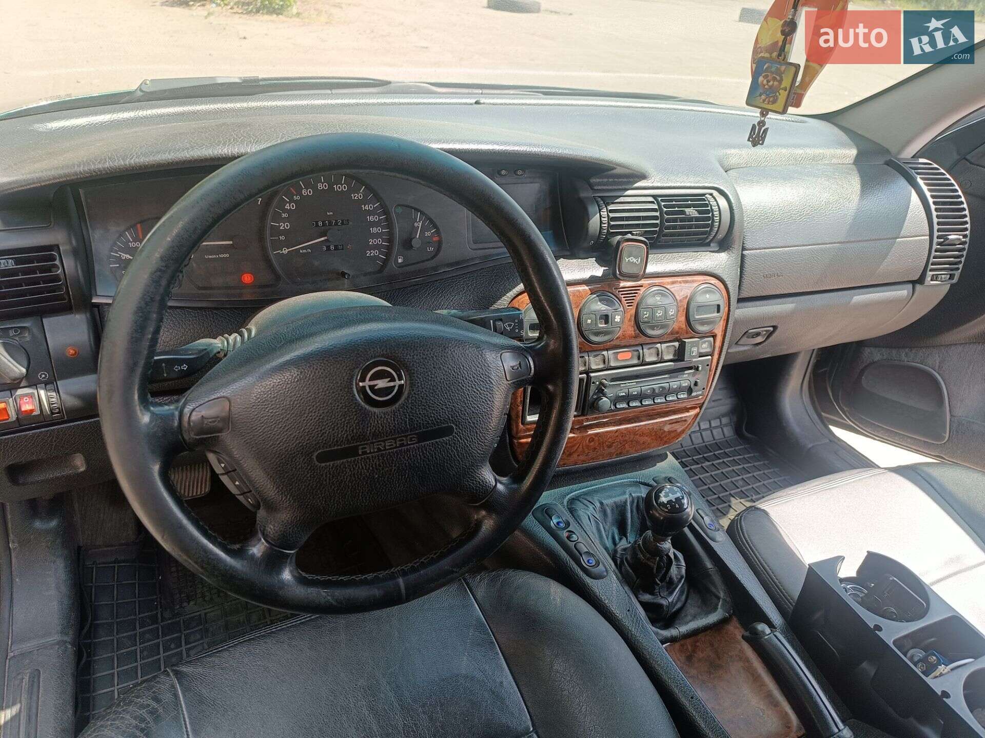 Opel Omega 1998 VIN WL0VBM69W10055080 фото оголошення 6 з 11