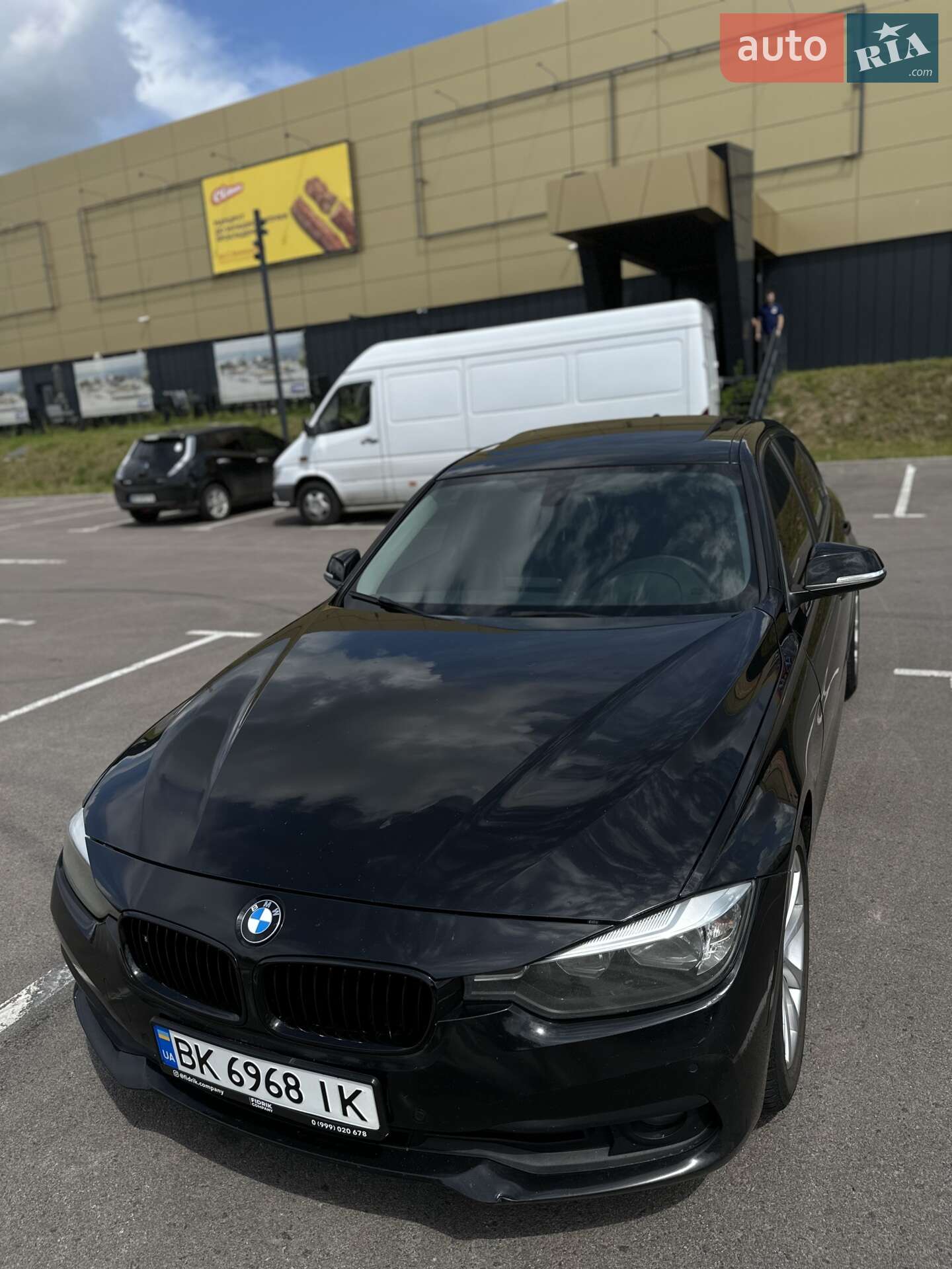 BMW 3 Series 2016 VIN WBA8E1G52GNT37078 фото оголошення 11 з 23