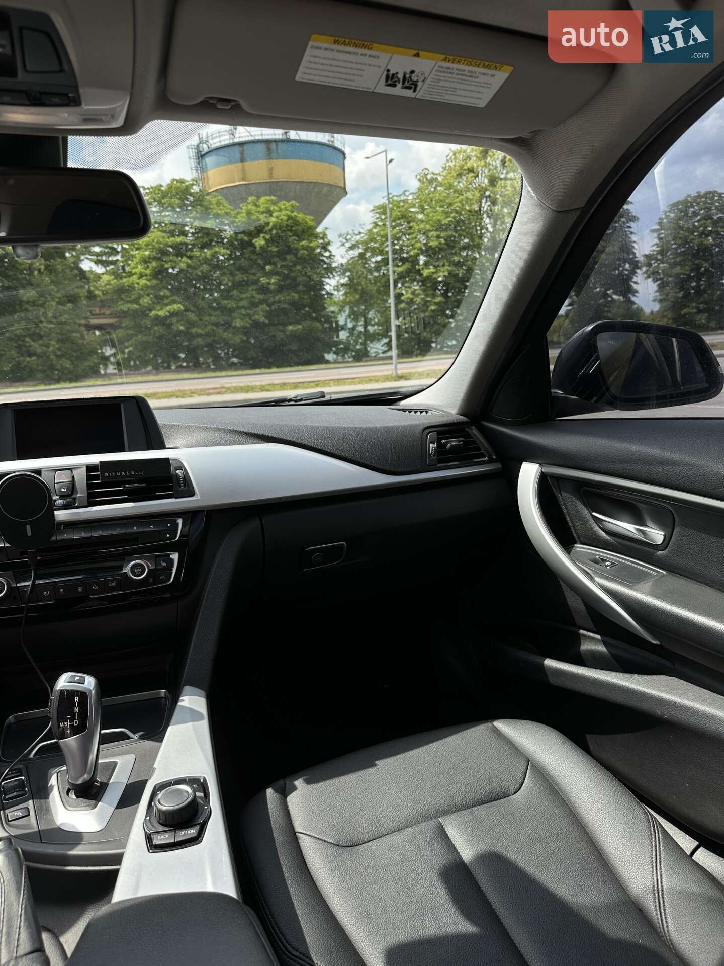 BMW 3 Series 2016 VIN WBA8E1G52GNT37078 фото оголошення 23 з 23