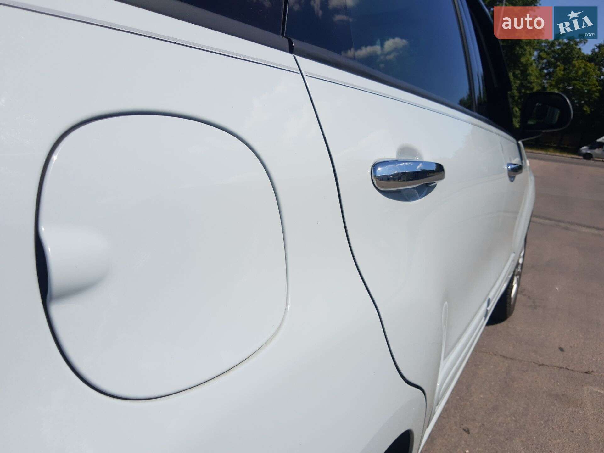 Fiat 500l 2013 VIN ZFBCFABH4EZ016213 фото оголошення 14 з 55