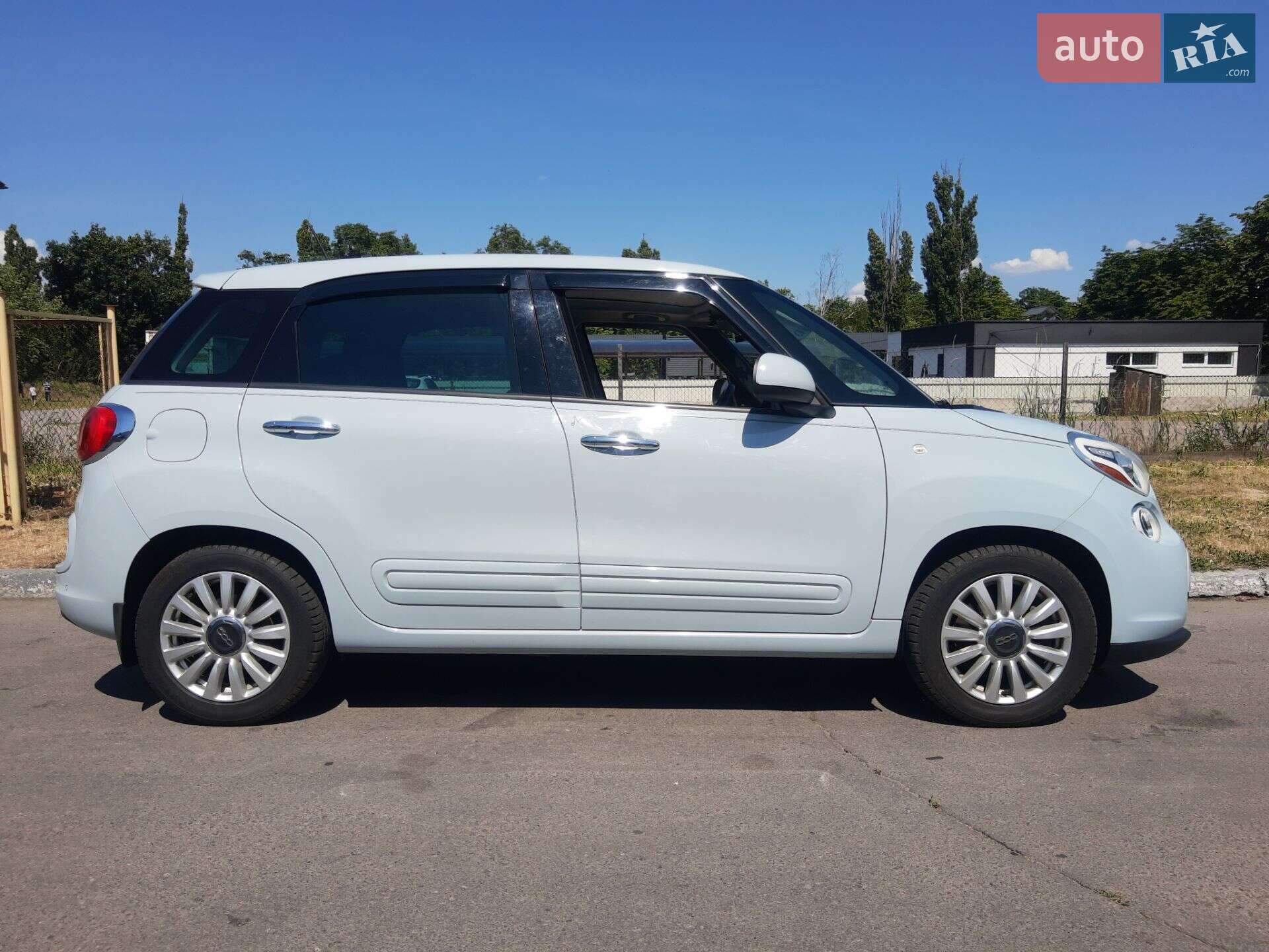 Fiat 500l 2013 VIN ZFBCFABH4EZ016213 фото оголошення 11 з 55