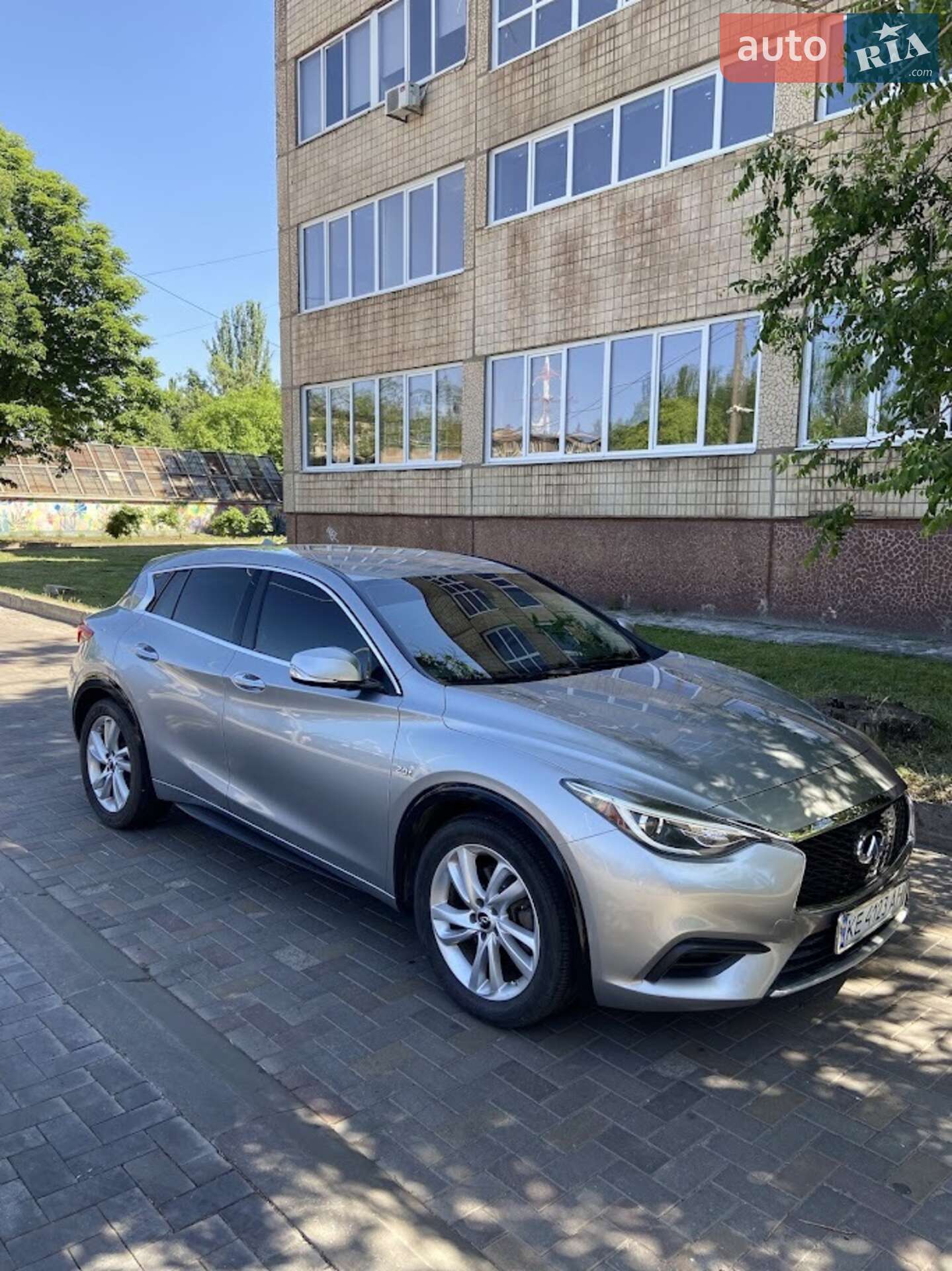 Infiniti QX30 2016 VIN SJKCH5CPXHA033697 фото оголошення 6 з 16