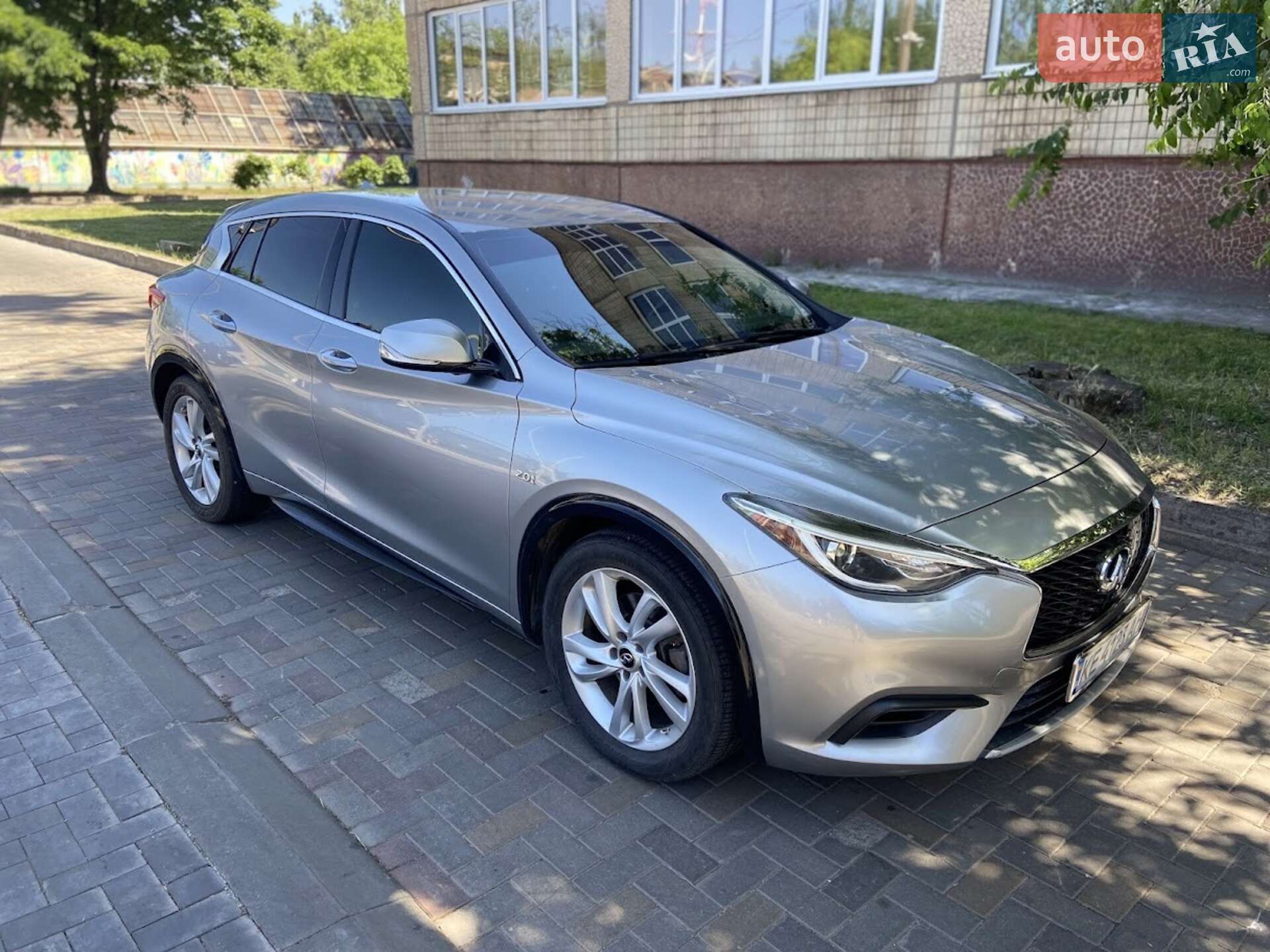 Infiniti QX30 2016 VIN SJKCH5CPXHA033697 фото оголошення 7 з 16