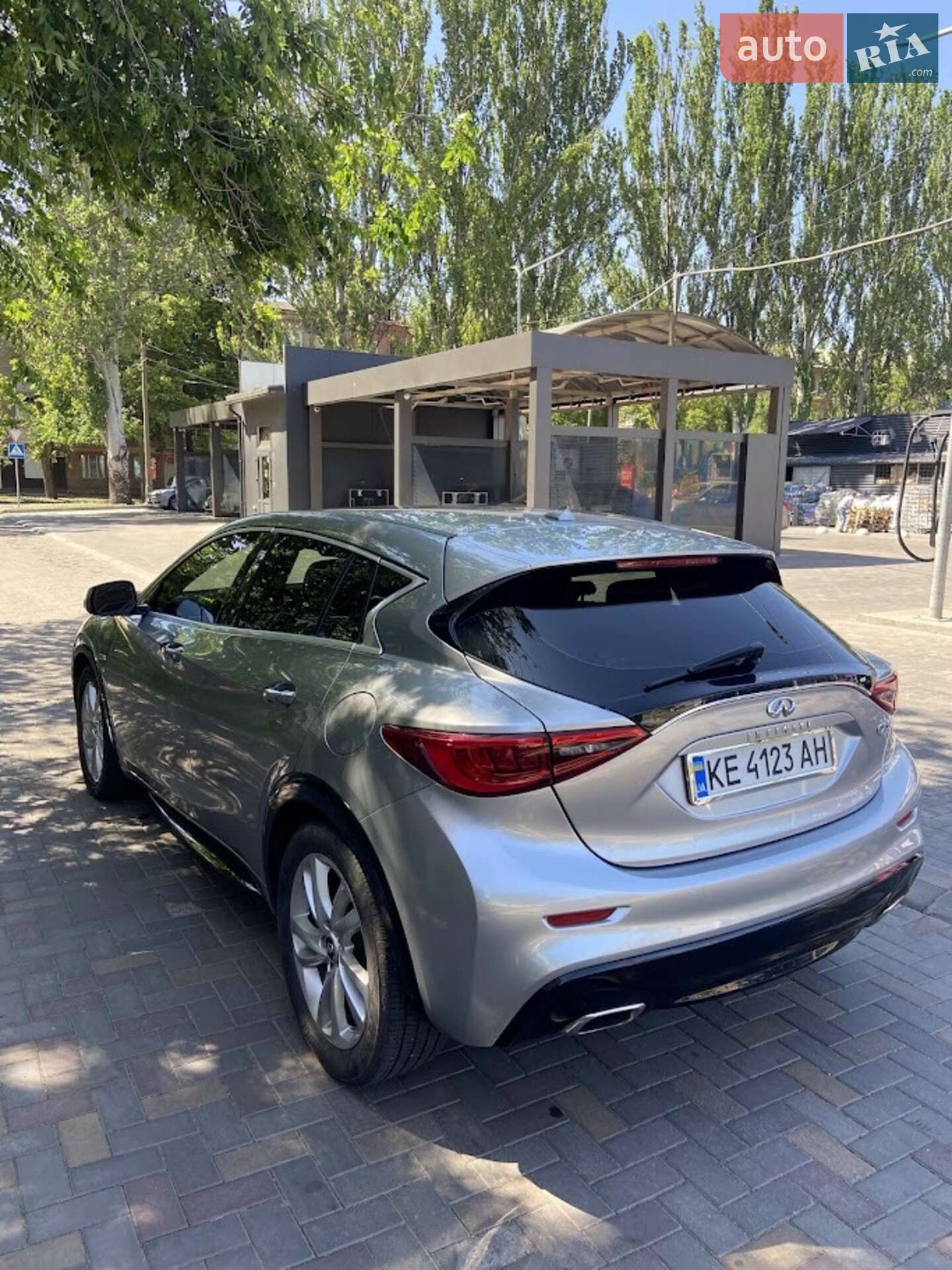 Infiniti QX30 2016 VIN SJKCH5CPXHA033697 фото оголошення 8 з 16