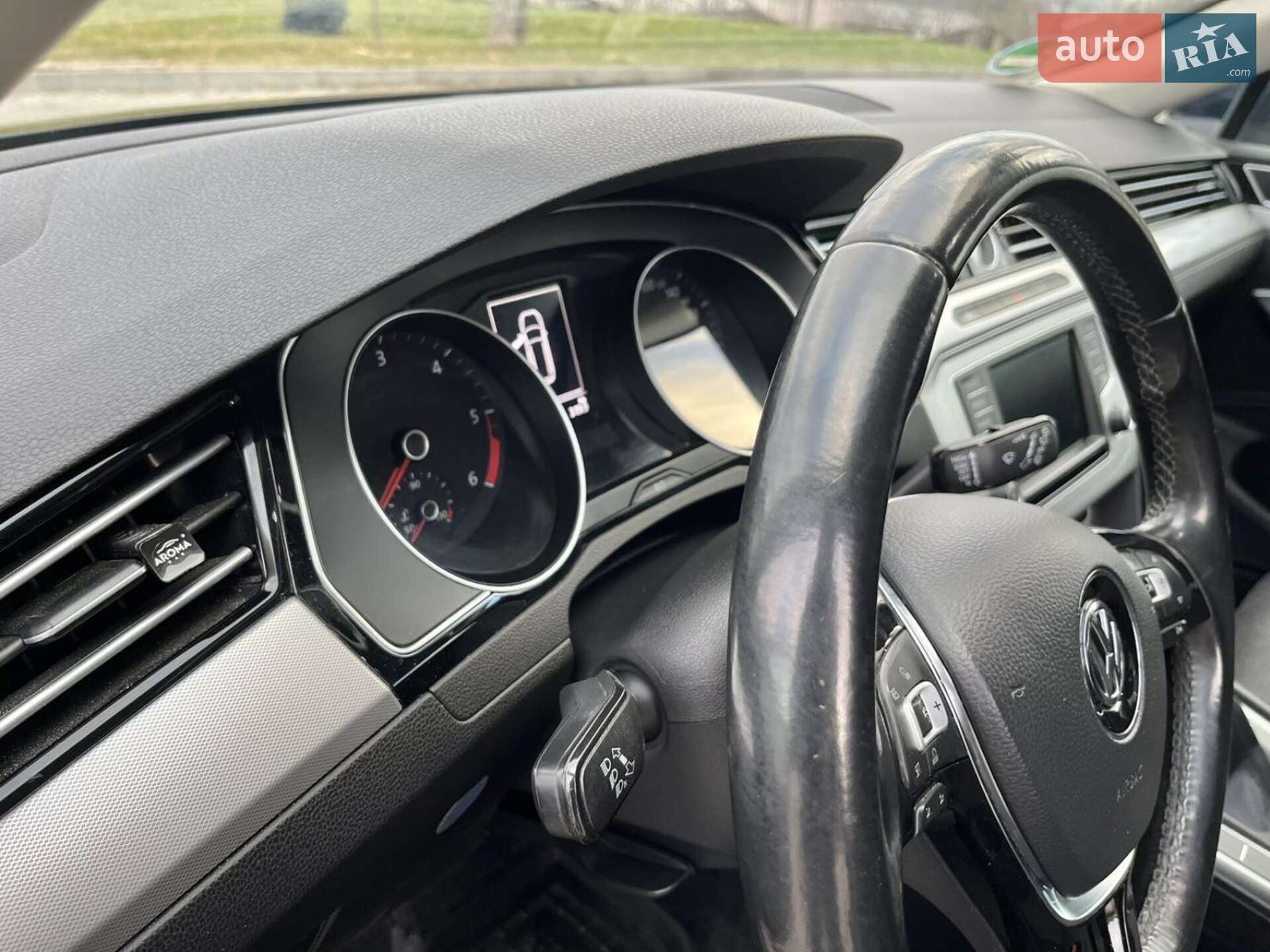 Volkswagen Passat 2016 VIN WVWZZZ3CZHE090794 фото оголошення 42 з 136