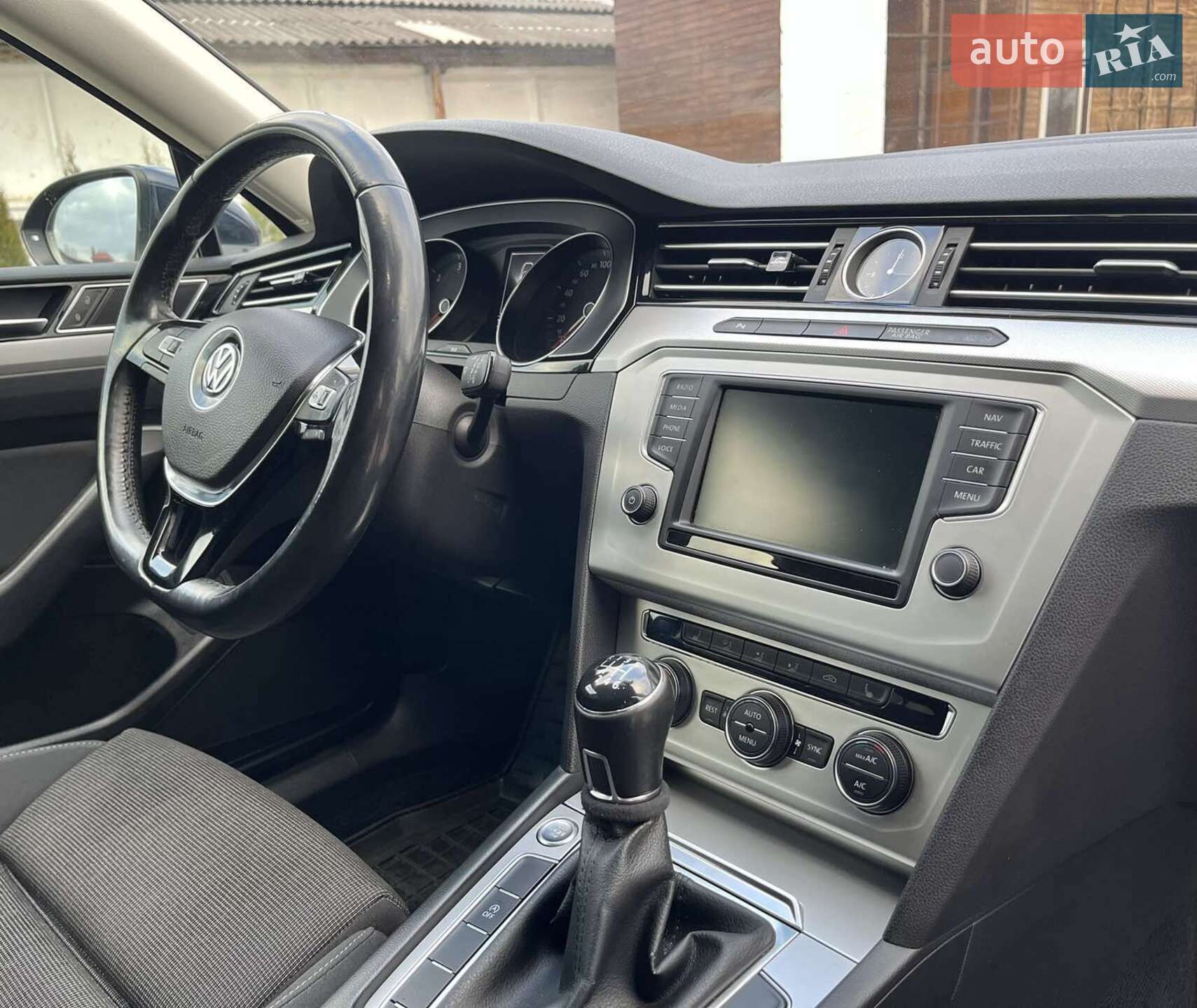 Volkswagen Passat 2016 VIN WVWZZZ3CZHE090794 фото оголошення 55 з 136