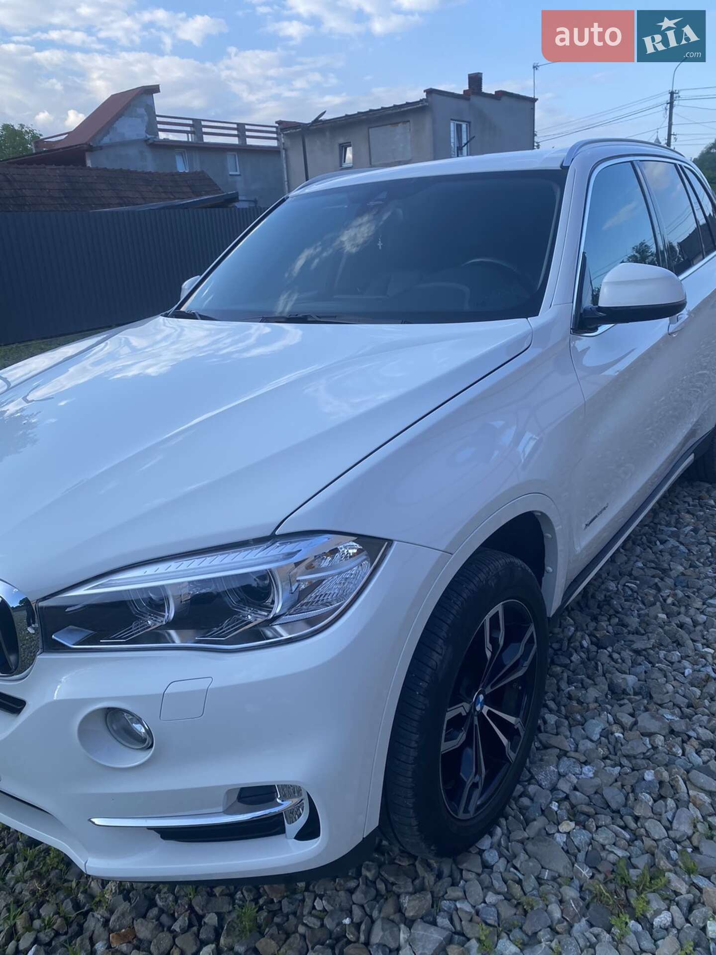 BMW X5 2015 VIN WBAKS410200H64943 фото оголошення 5 з 23