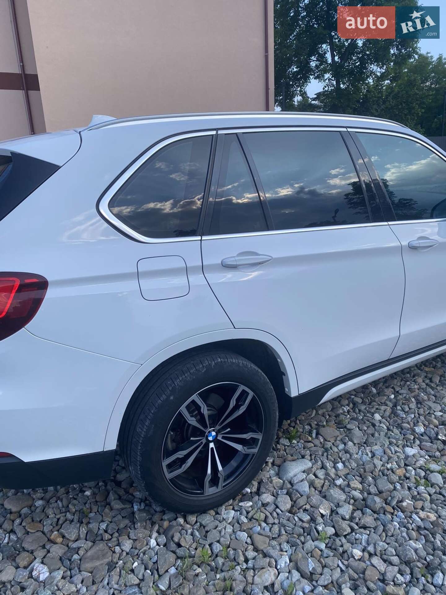 BMW X5 2015 VIN WBAKS410200H64943 фото оголошення 7 з 23