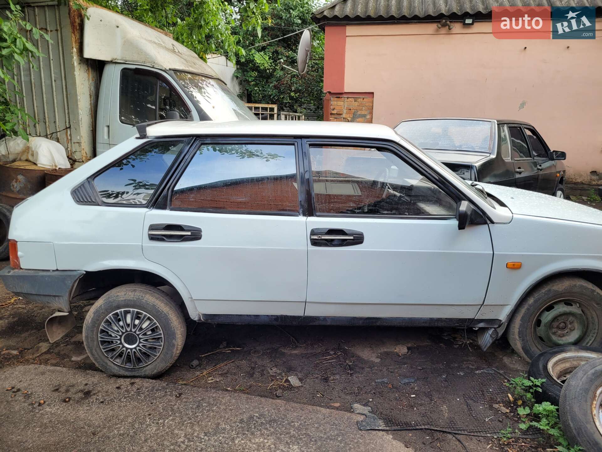 ВАЗ / Lada 2109 1990 VIN XTA210900L0733796 фото оголошення 2 з 4