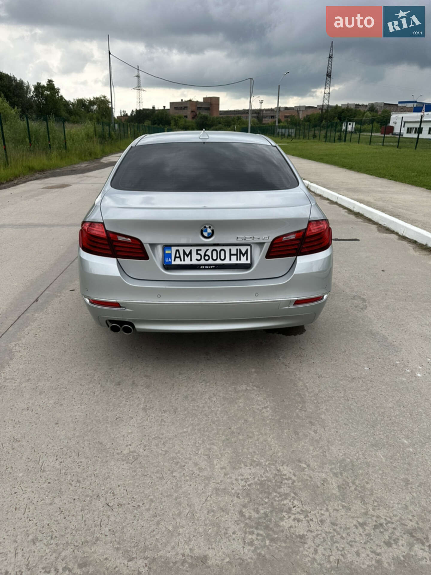 BMW 5 Series 2014 VIN WBA5C7101FD820512 фото оголошення 4 з 26