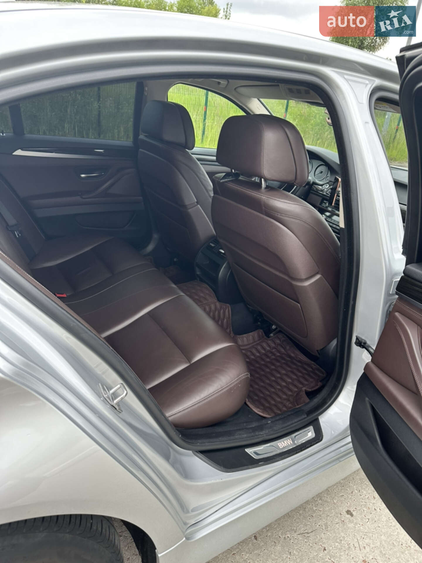 BMW 5 Series 2014 VIN WBA5C7101FD820512 фото оголошення 8 з 26