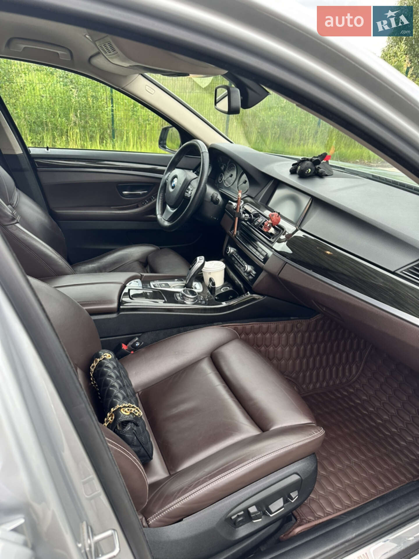 BMW 5 Series 2014 VIN WBA5C7101FD820512 фото оголошення 10 з 26
