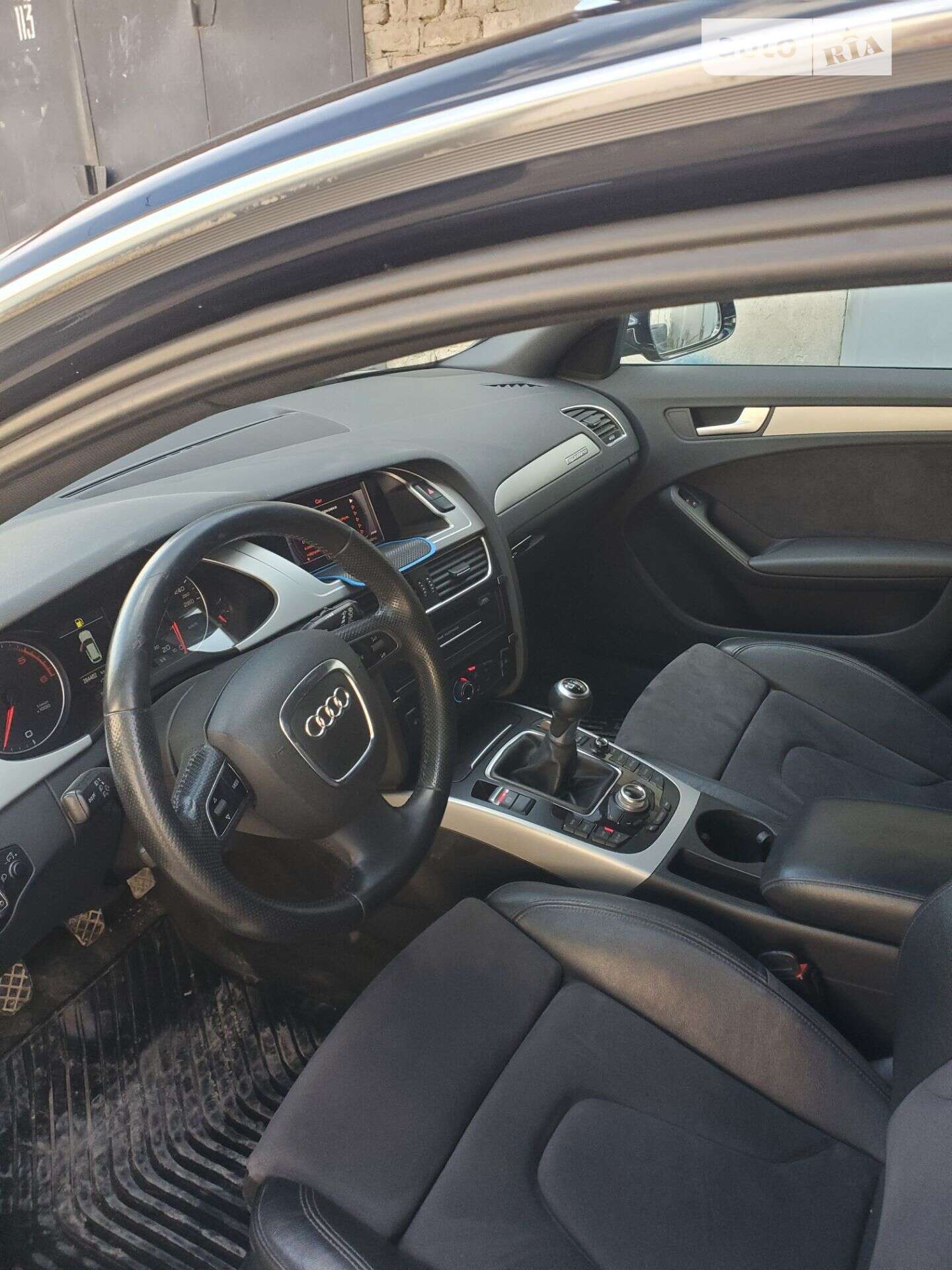 Audi A4 2011 VIN WAUZZZ8K9CA083995 фото оголошення 10 з 13