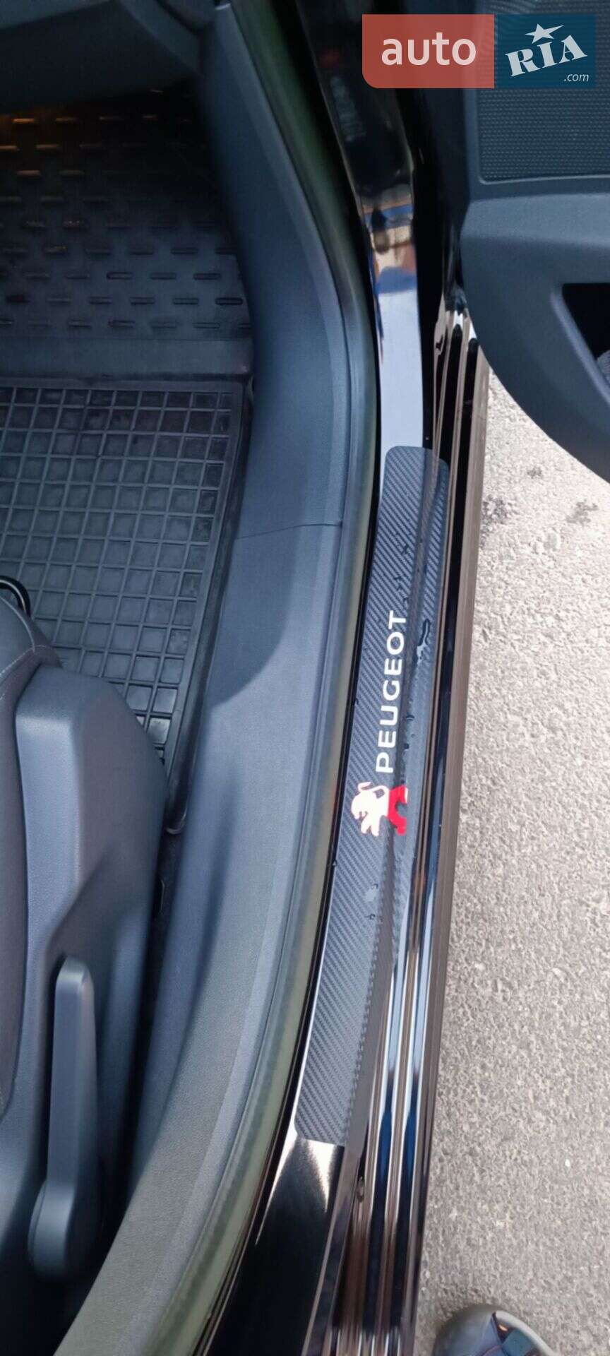Peugeot 508 2012 VIN VF38ERHHACL056622 фото оголошення 10 з 29