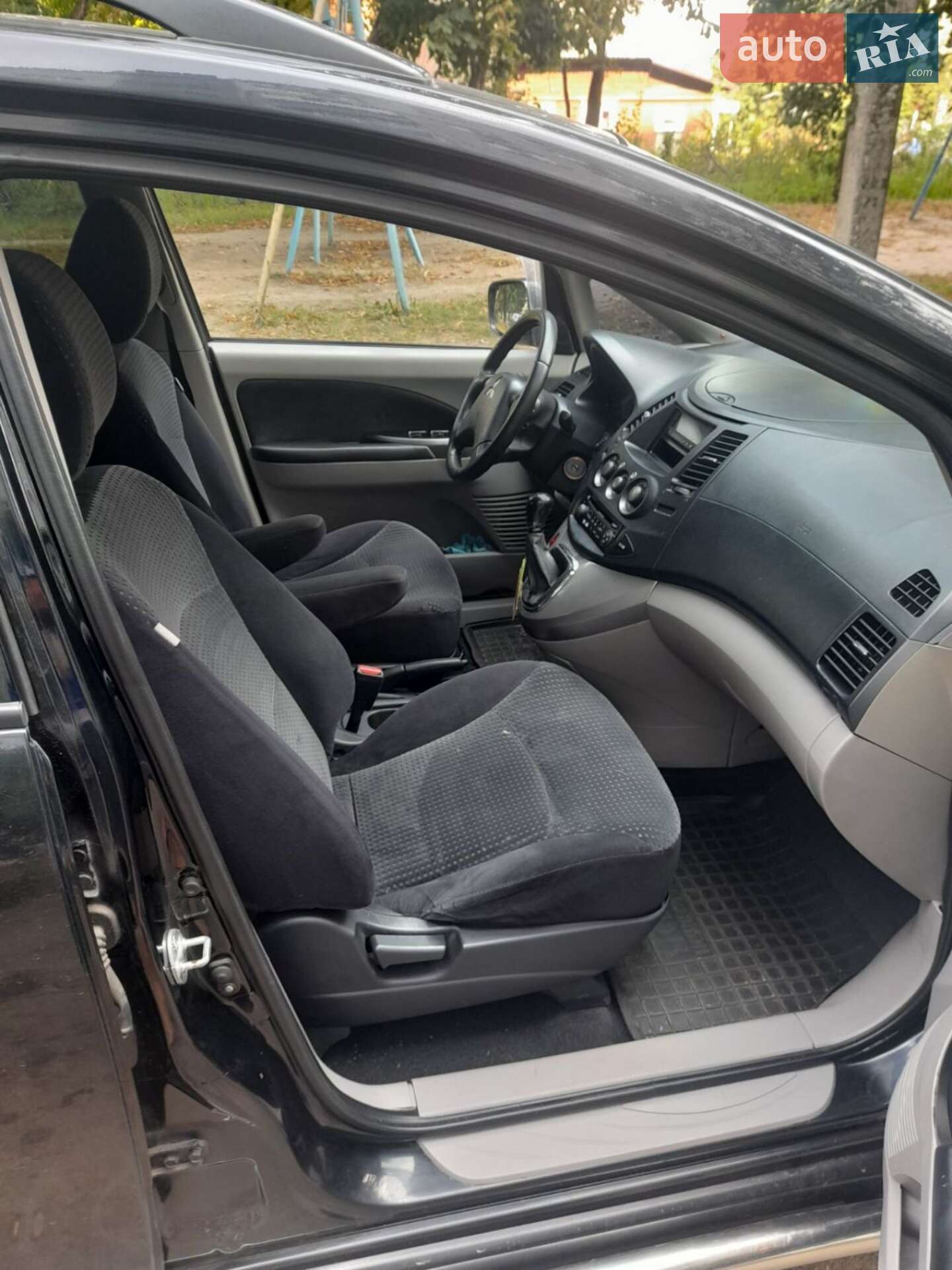 Mitsubishi Grandis 2007 VIN JMBLRNA4W7Z001174 фото оголошення 7 з 11