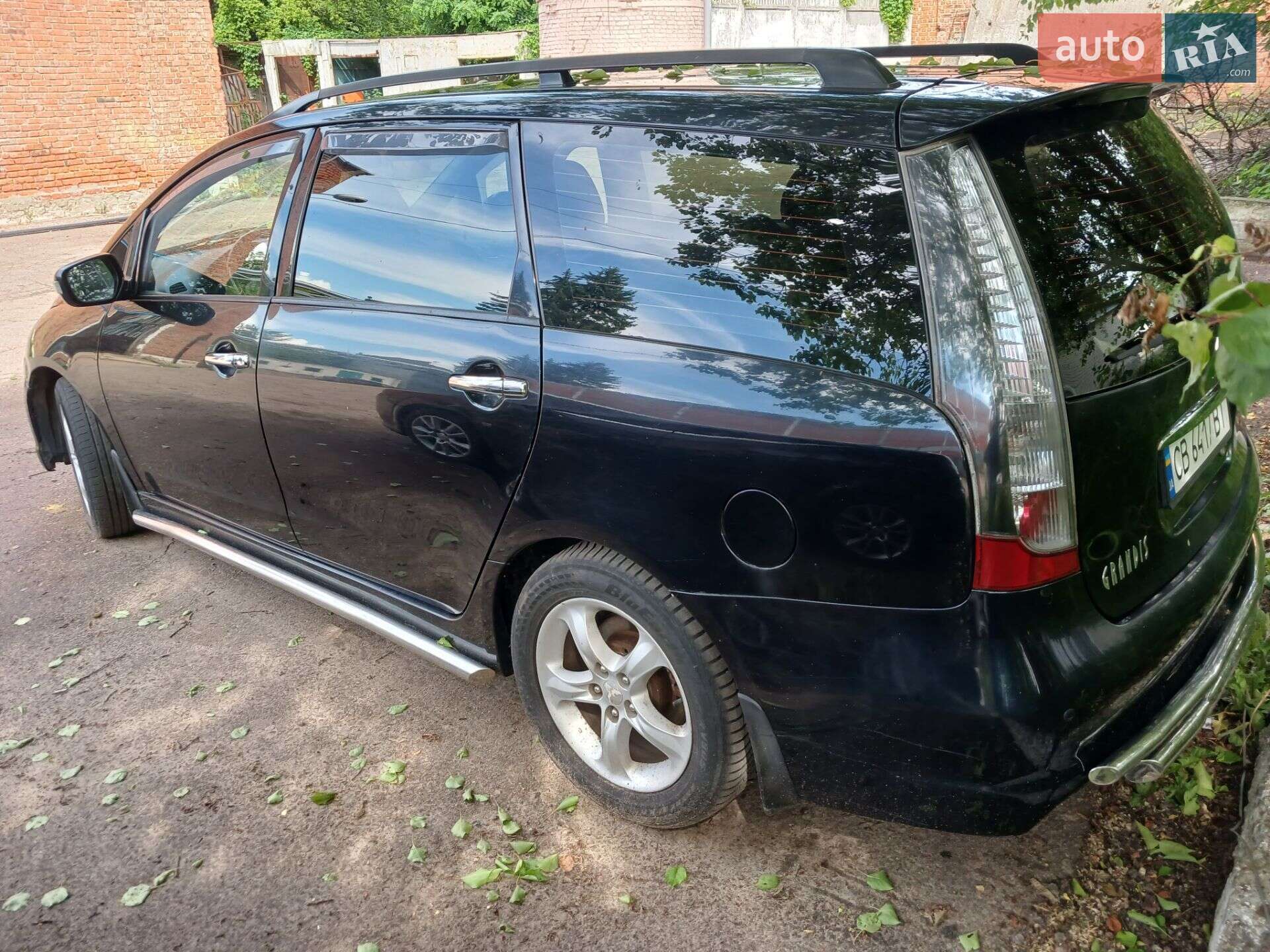 Mitsubishi Grandis 2007 VIN JMBLRNA4W7Z001174 фото оголошення 10 з 11