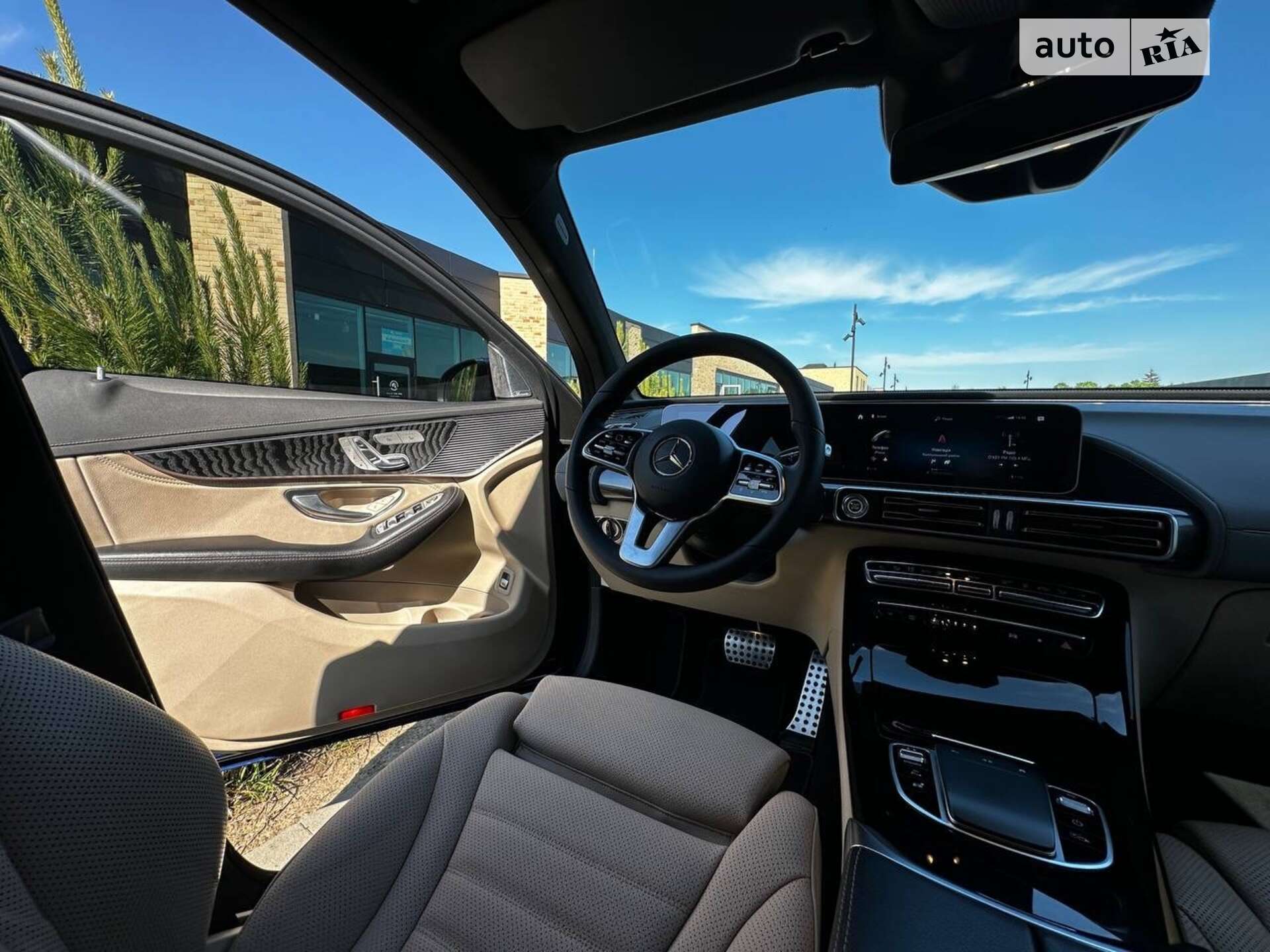 Mercedes-Benz EQC 2020 VIN W1K2938901F005533 фото оголошення 45 з 62
