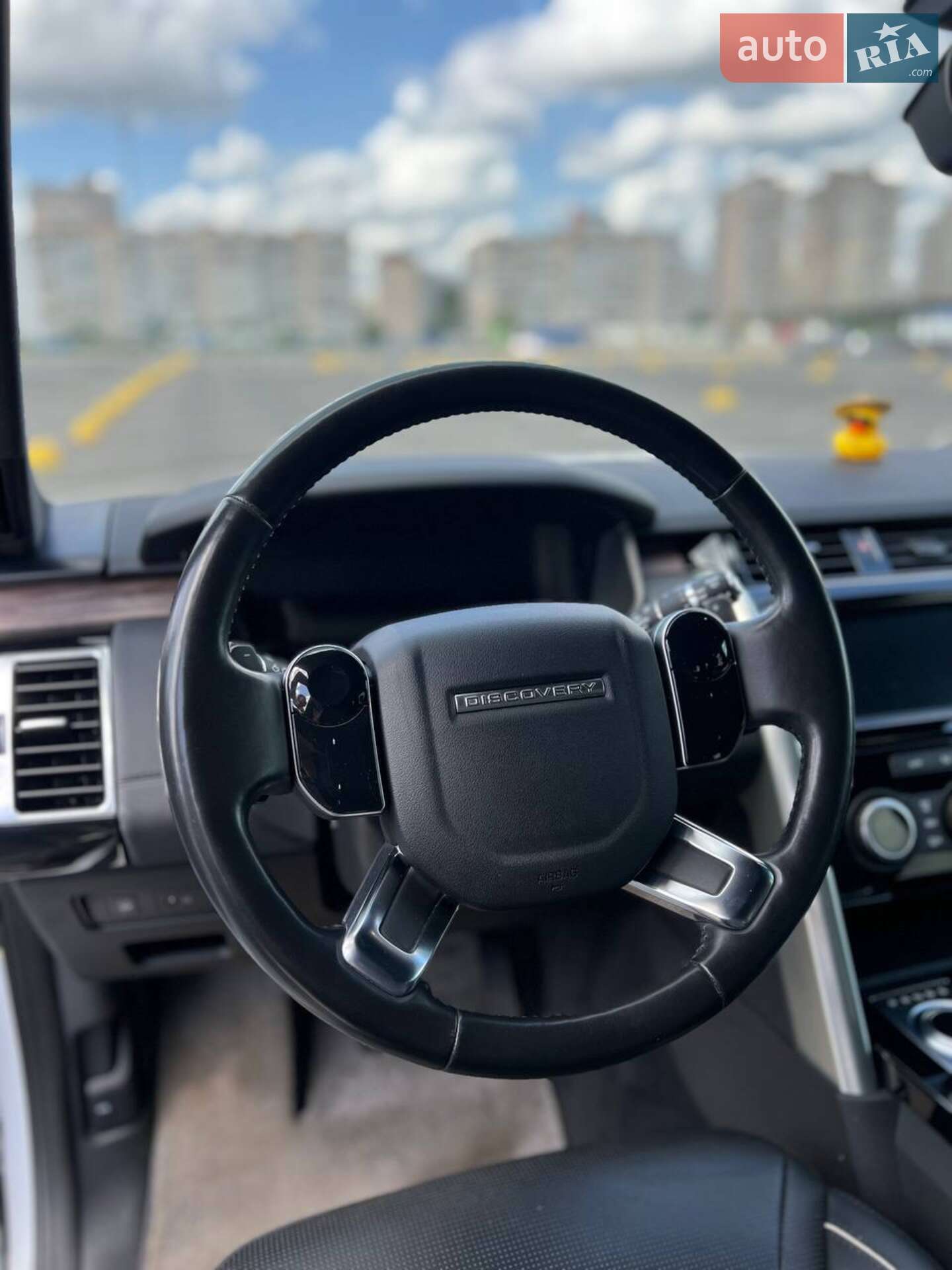 Land Rover Discovery 2019 VIN SALRA2BK3L2415605 фото оголошення 3 з 10