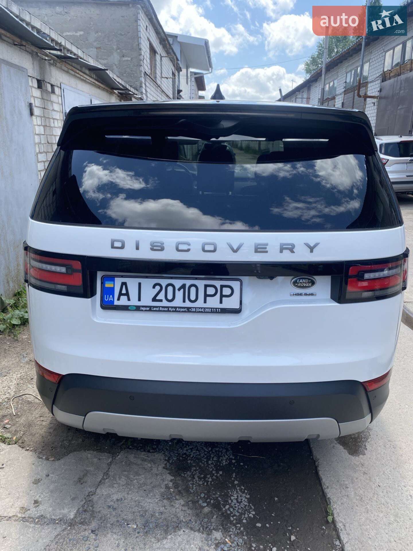 Land Rover Discovery 2019 VIN SALRA2BK3L2415605 фото оголошення 5 з 10