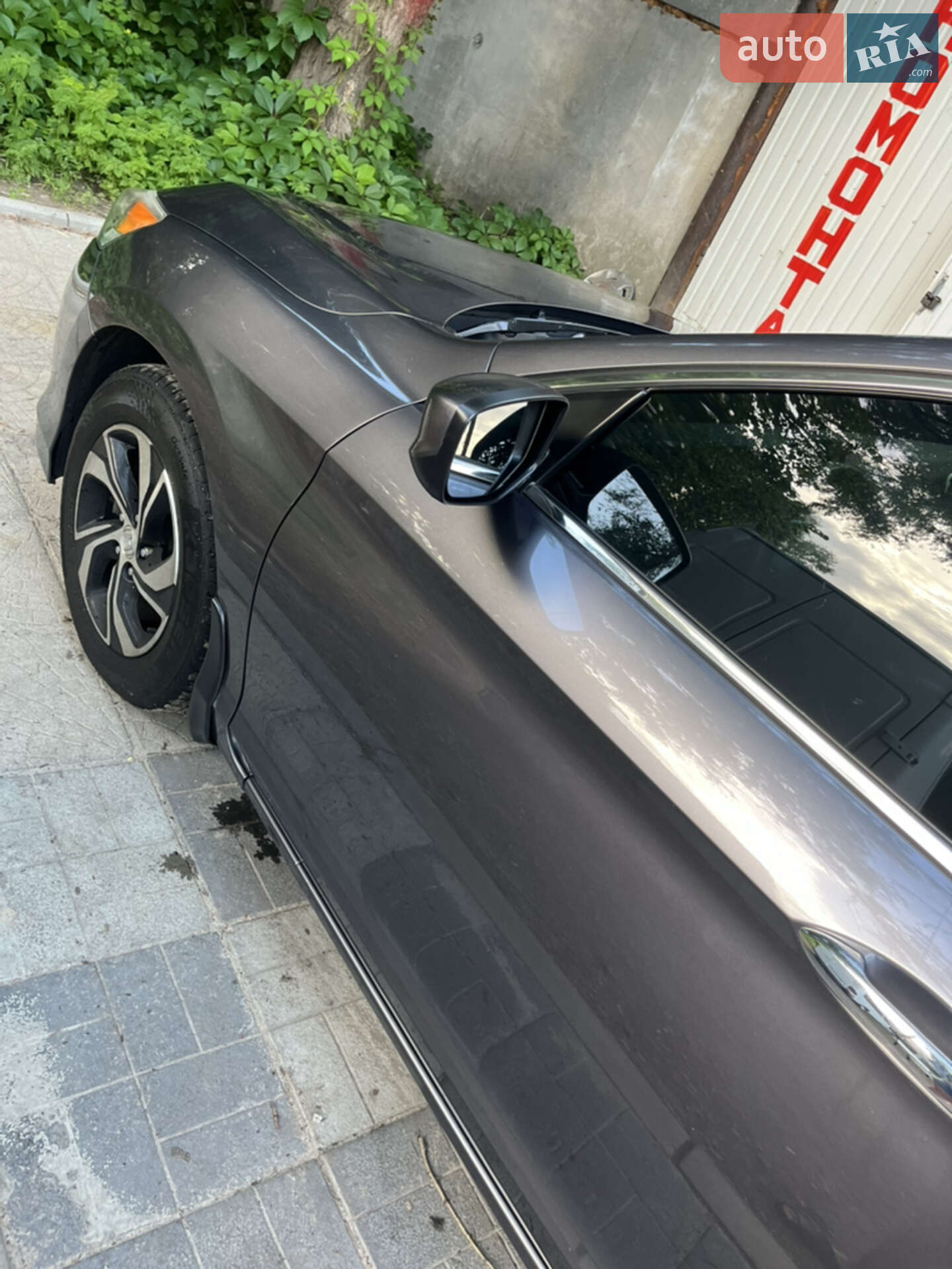 Honda Accord 2016 VIN 1HGCR2E30GA108111 фото оголошення 2 з 15