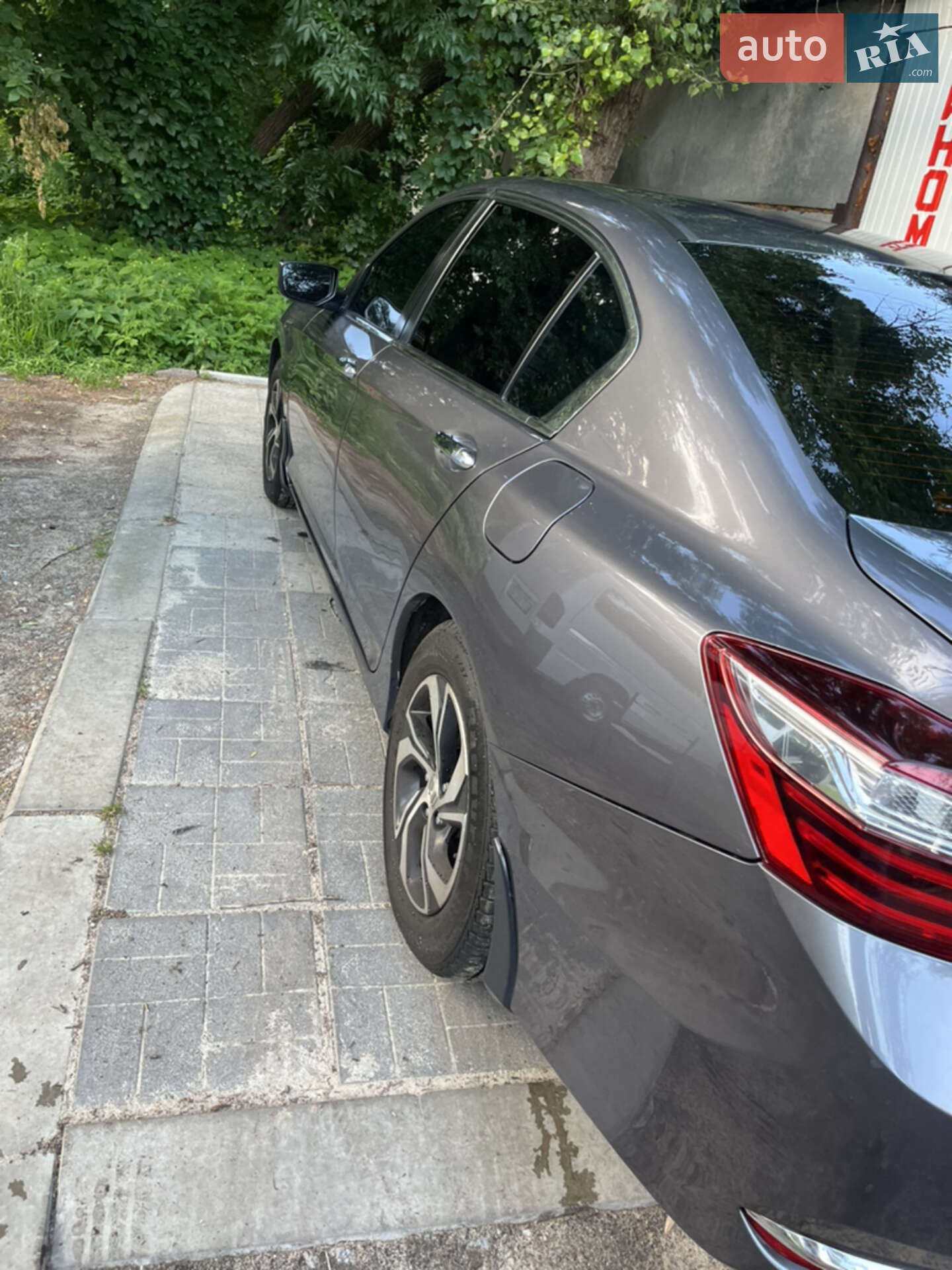 Honda Accord 2016 VIN 1HGCR2E30GA108111 фото оголошення 3 з 15