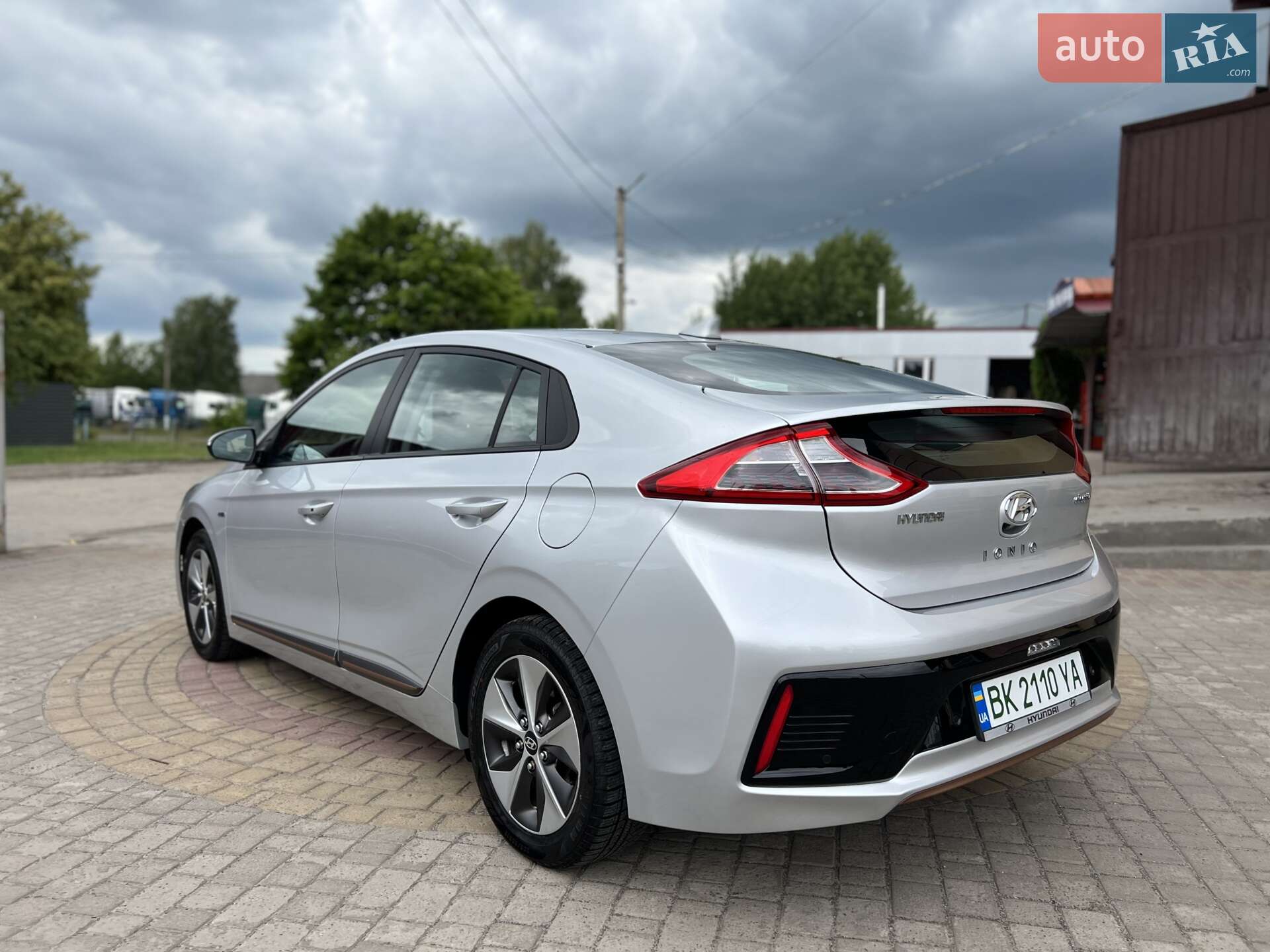 Hyundai Ioniq 2018 VIN KMHC751HFKU035757 фото оголошення 23 з 62