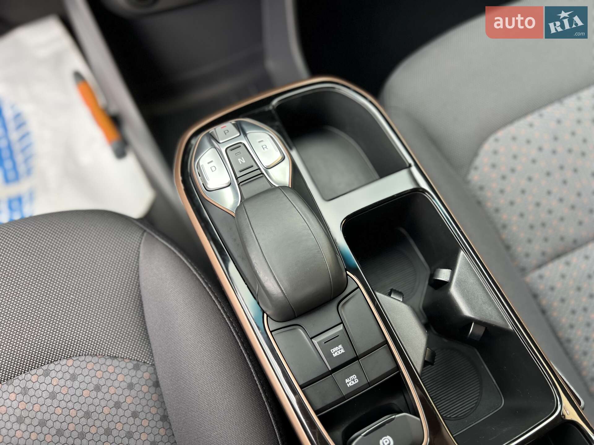 Hyundai Ioniq 2018 VIN KMHC751HFKU035757 фото оголошення 47 з 62