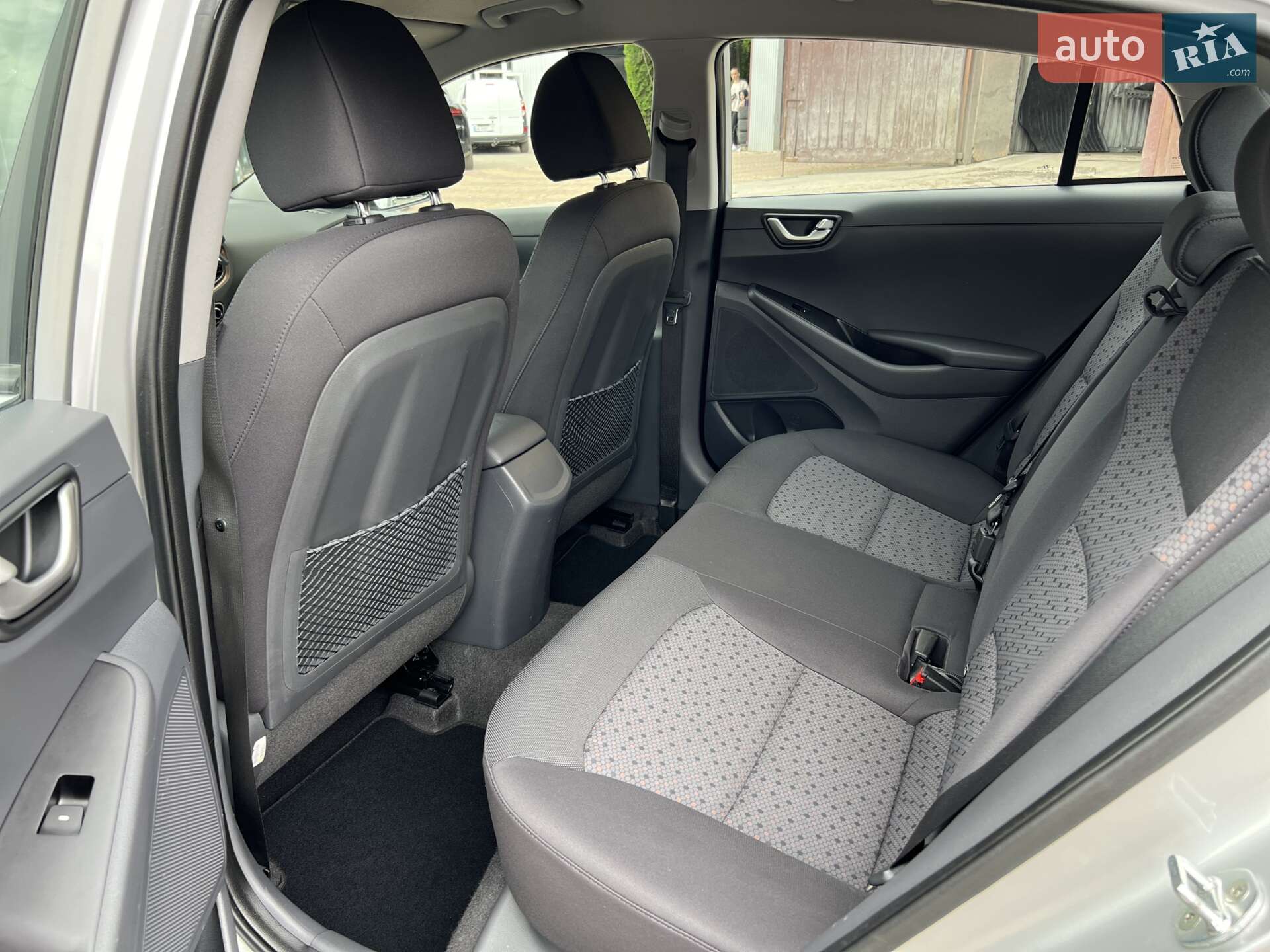 Hyundai Ioniq 2018 VIN KMHC751HFKU035757 фото оголошення 51 з 62