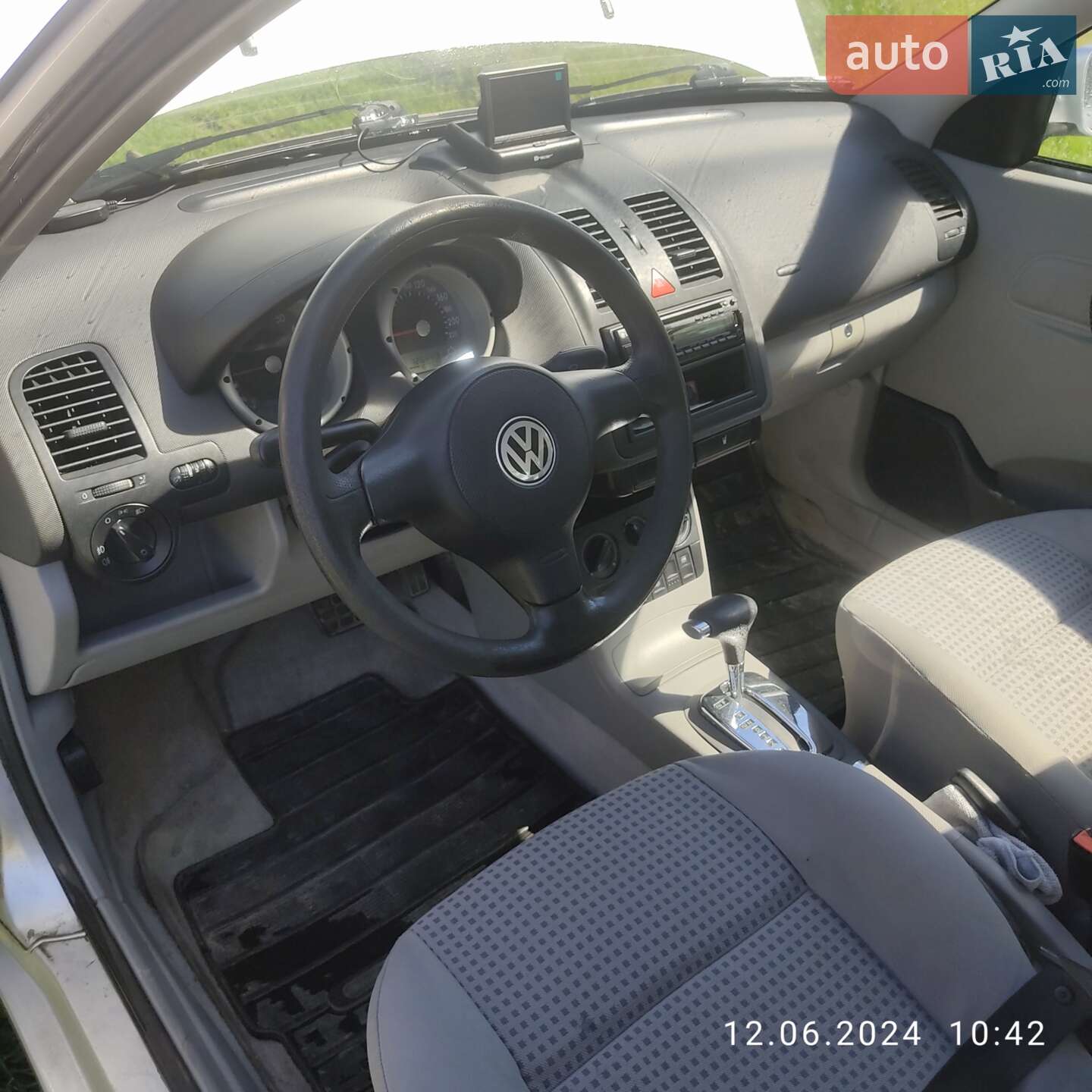 Volkswagen Polo 2000 VIN WVWZZZ6KZ1R502308 фото оголошення 3 з 11