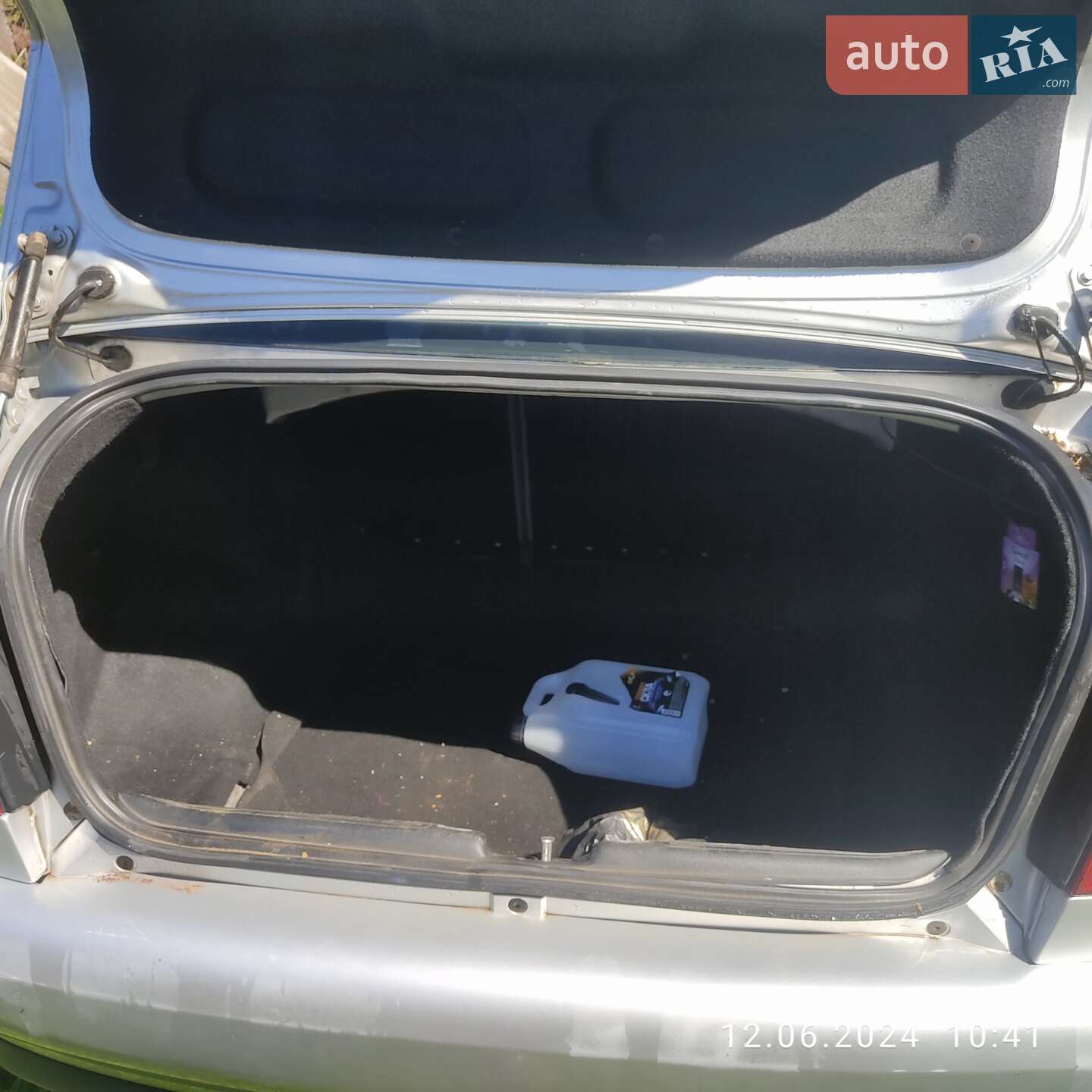 Volkswagen Polo 2000 VIN WVWZZZ6KZ1R502308 фото оголошення 5 з 11