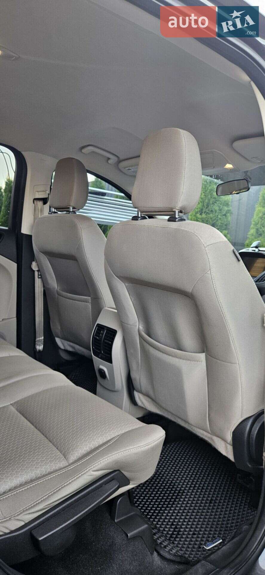 Ford Escape 2018 VIN 1FMCU9GD5JUD53077 фото оголошення 4 з 10